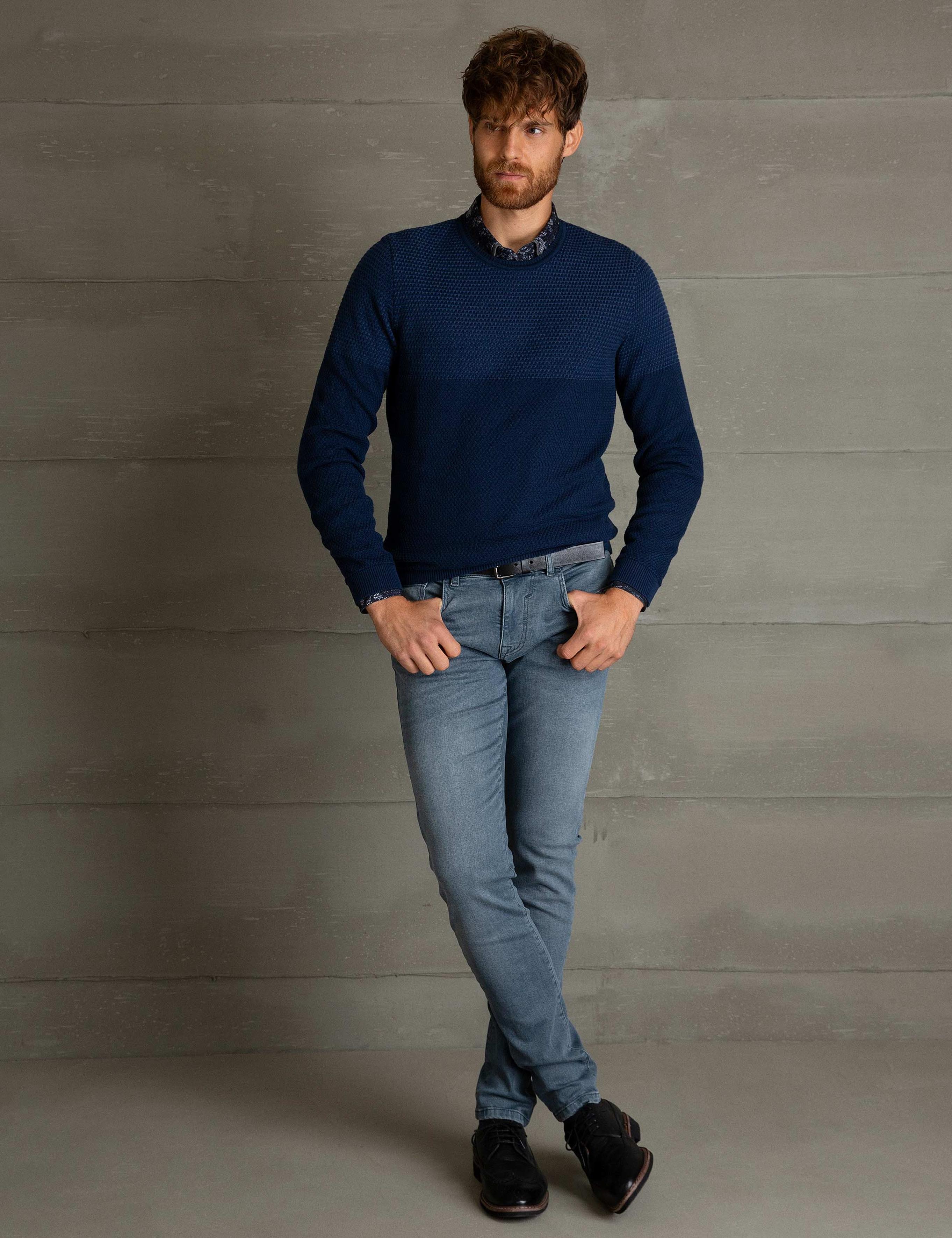 Lacivert Slim Fit Kazak