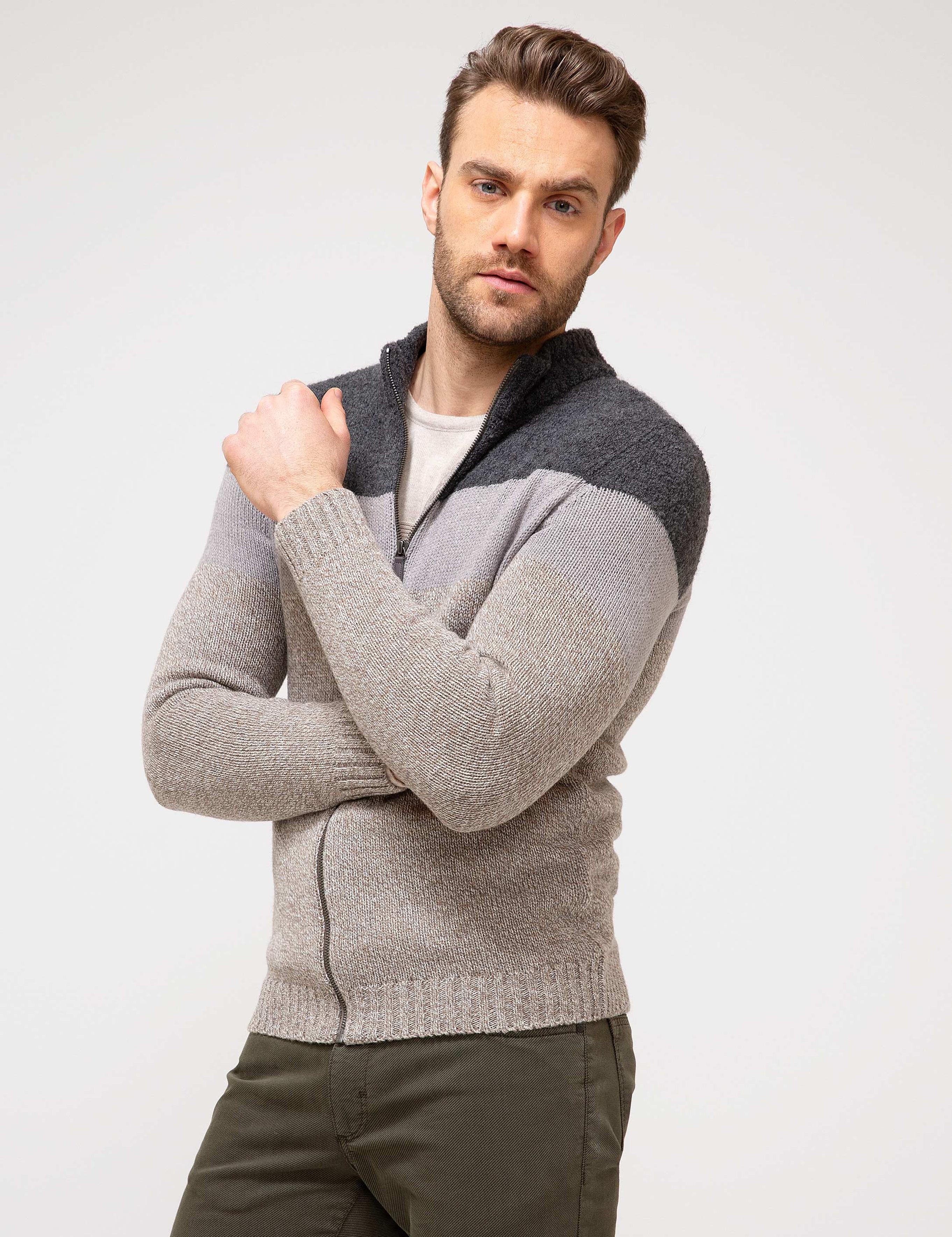 Bej Slim Fit Triko Hırka