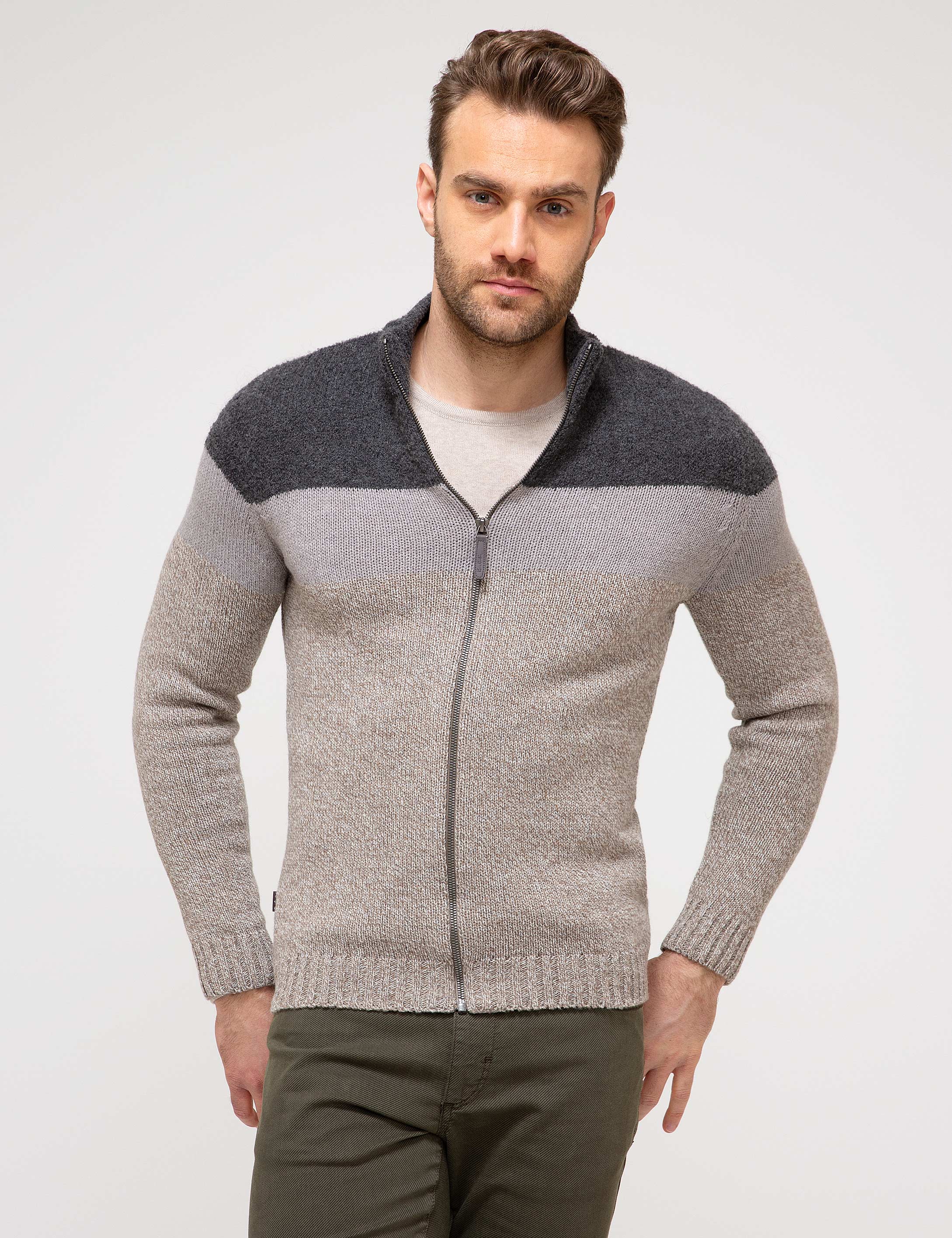 Bej Slim Fit Triko Hırka