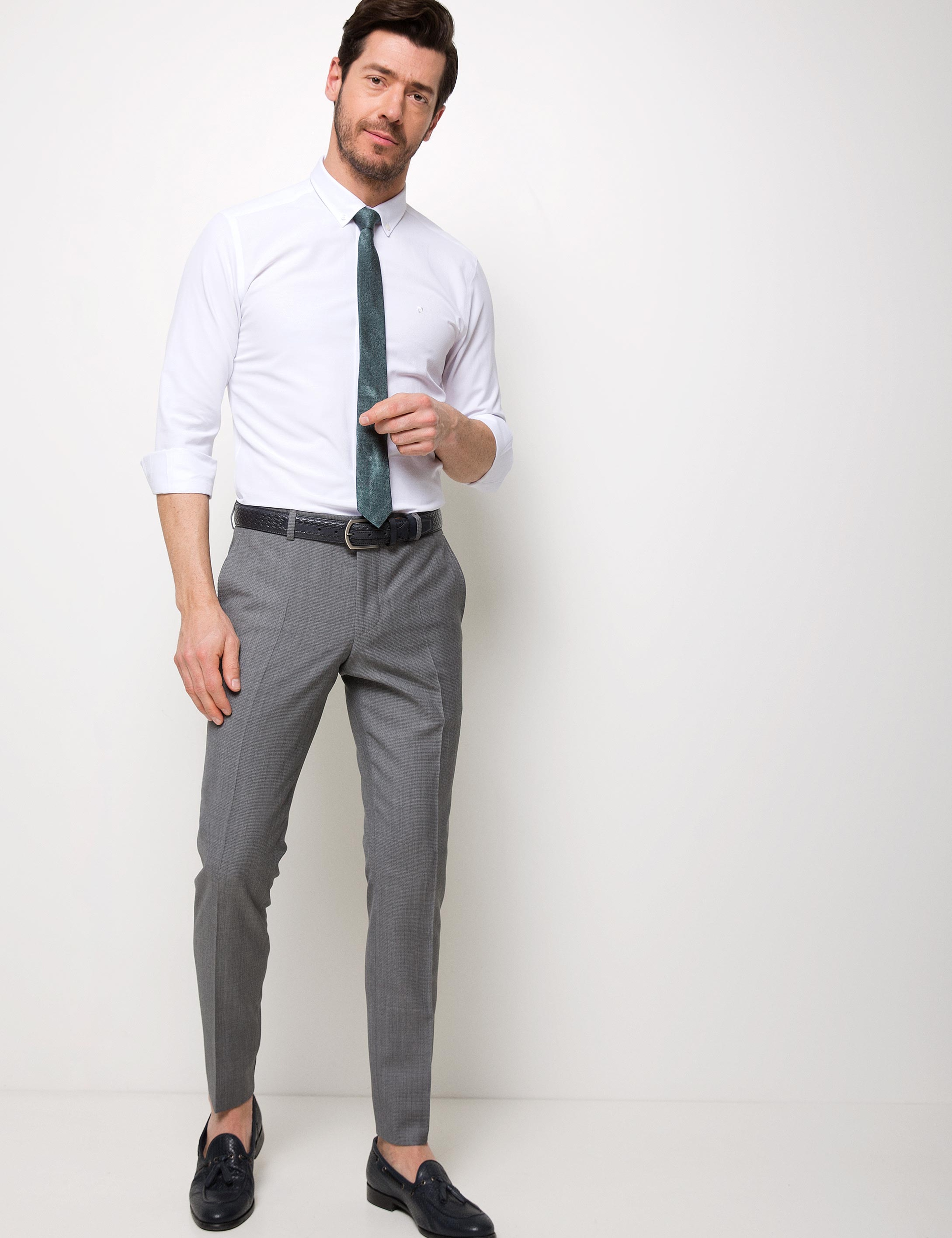 Beyaz Slim Fit Gömlek - Image 2