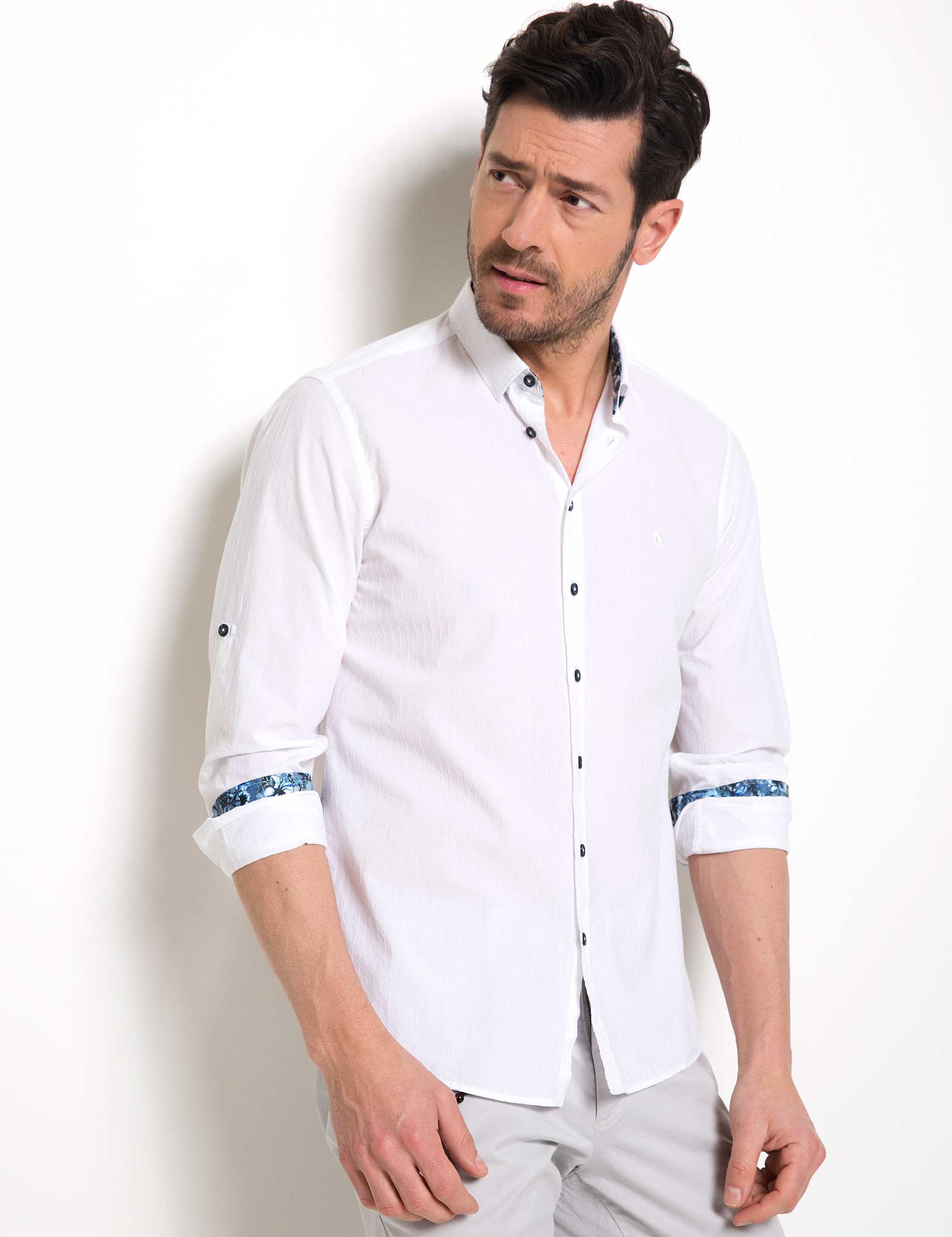 Beyaz Slim Fit Gömlek