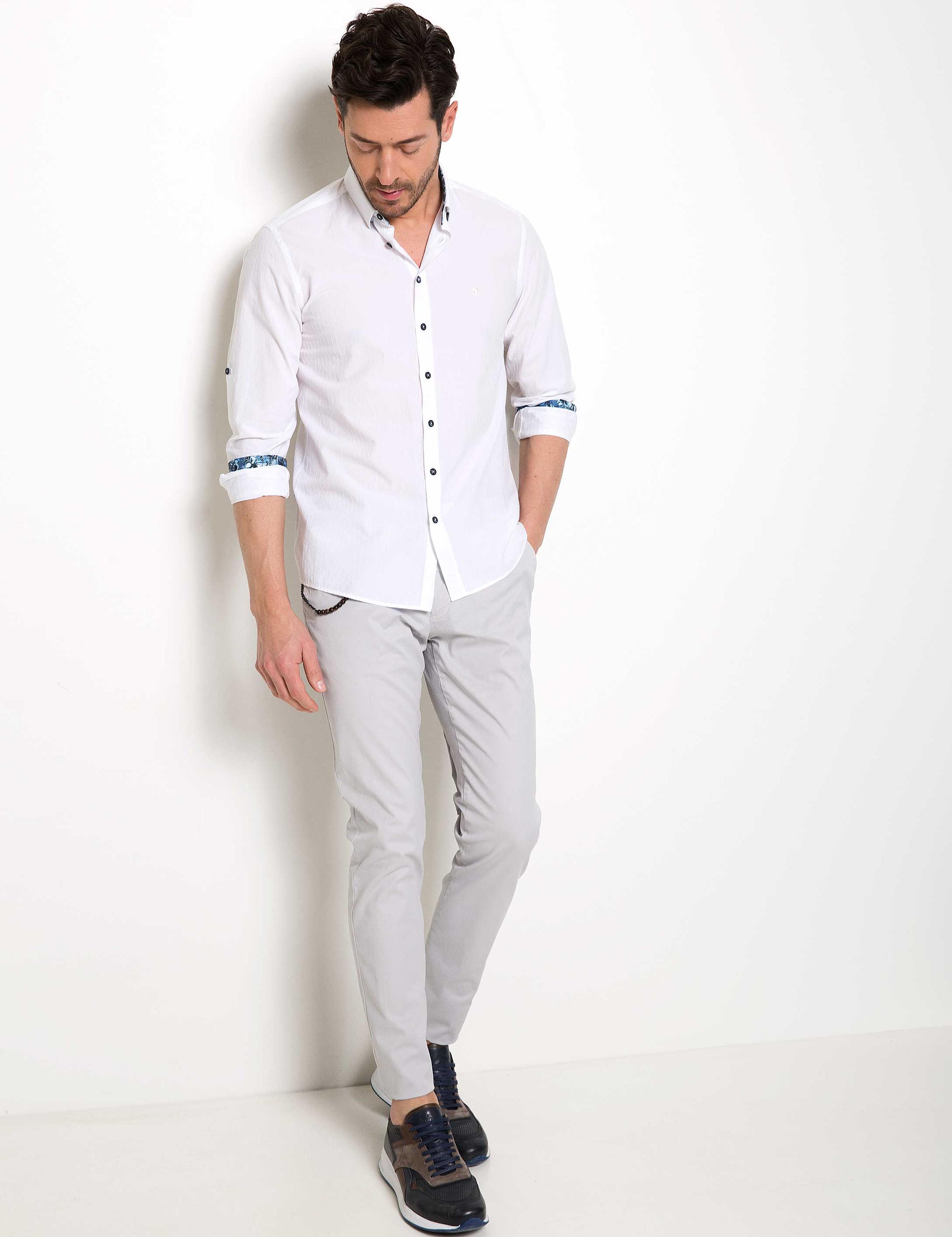 Beyaz Slim Fit Gömlek