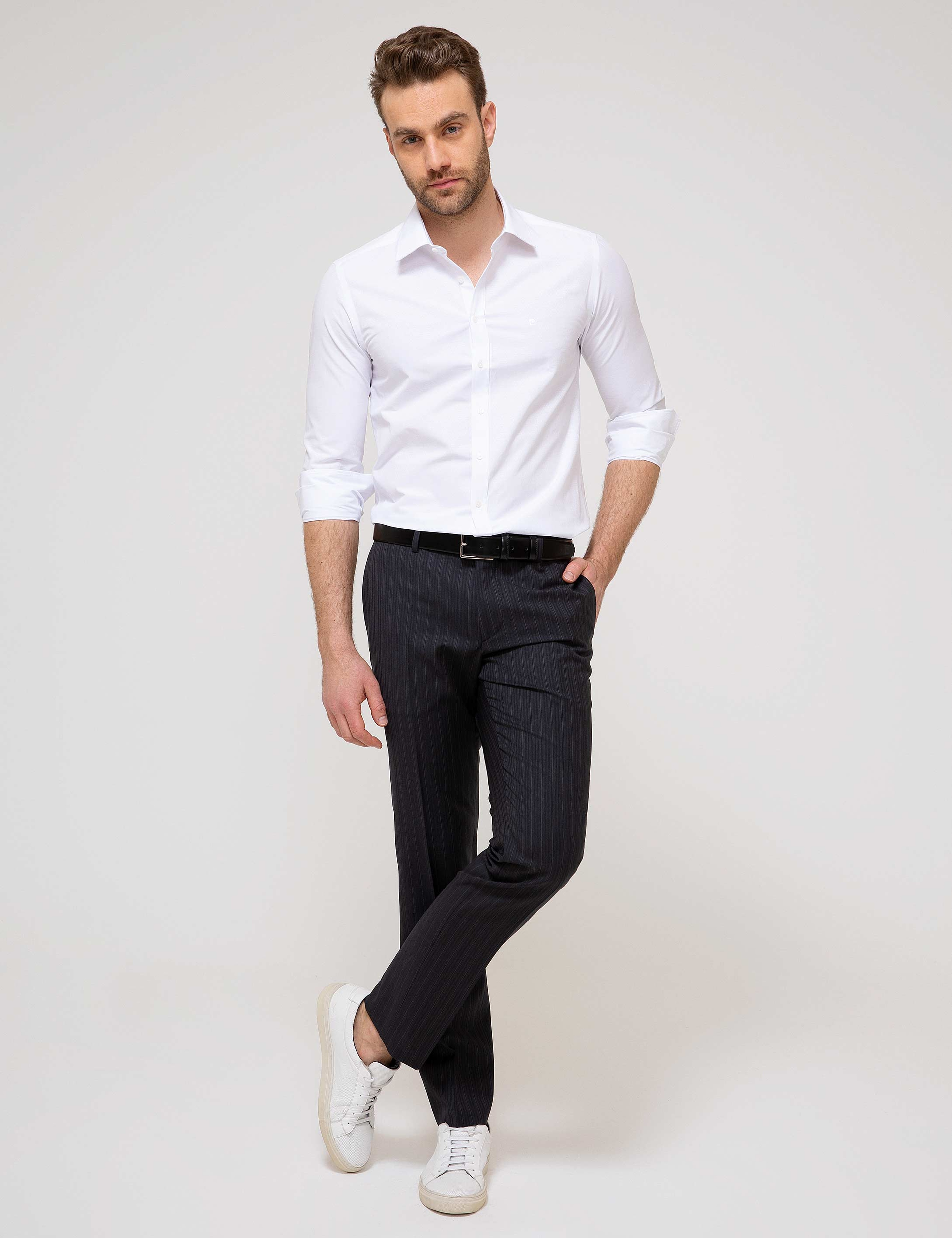 Beyaz Slim Fit Gömlek - Image 3