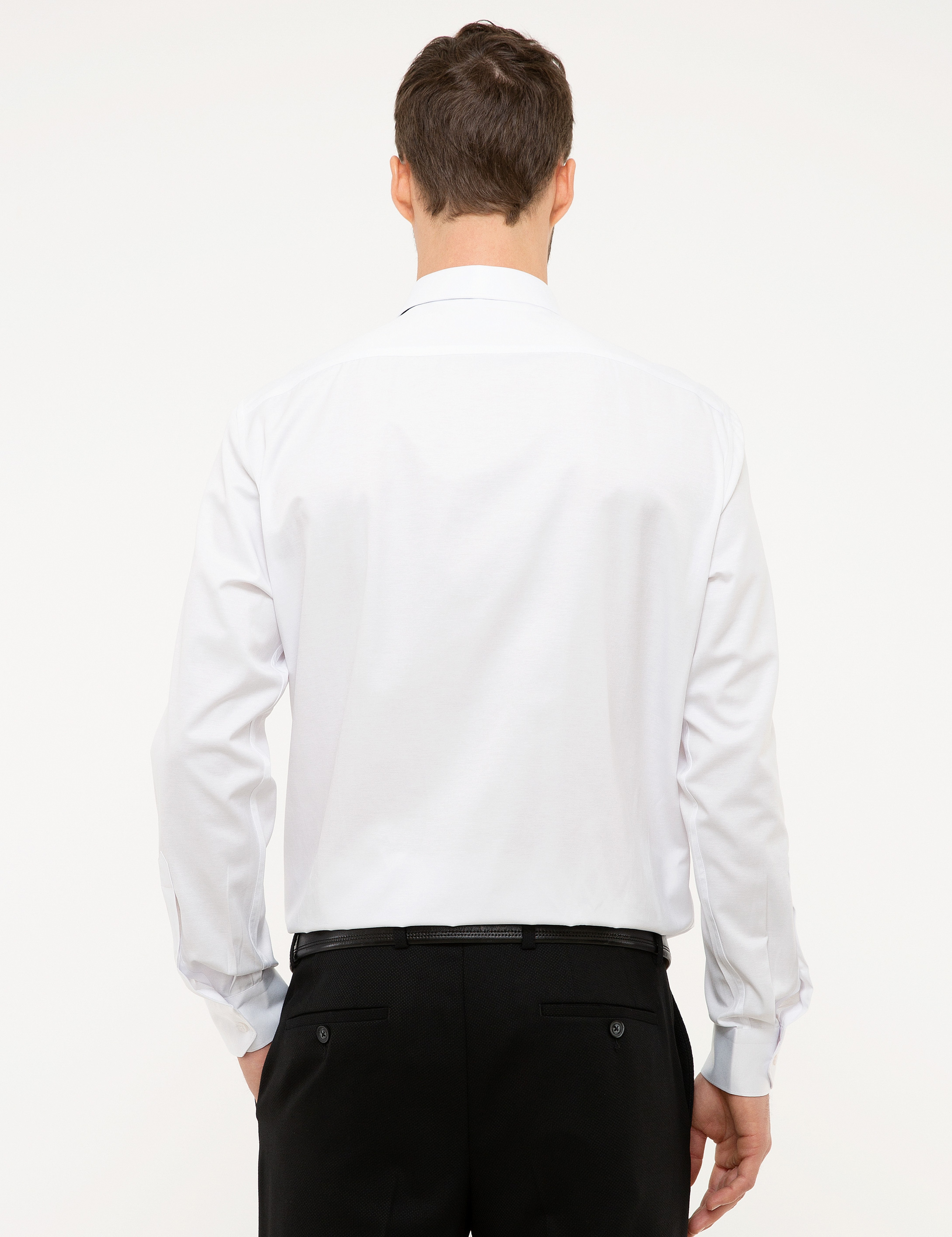 Beyaz Regular Fit Uzun Kollu Basic Gömlek - Image 3