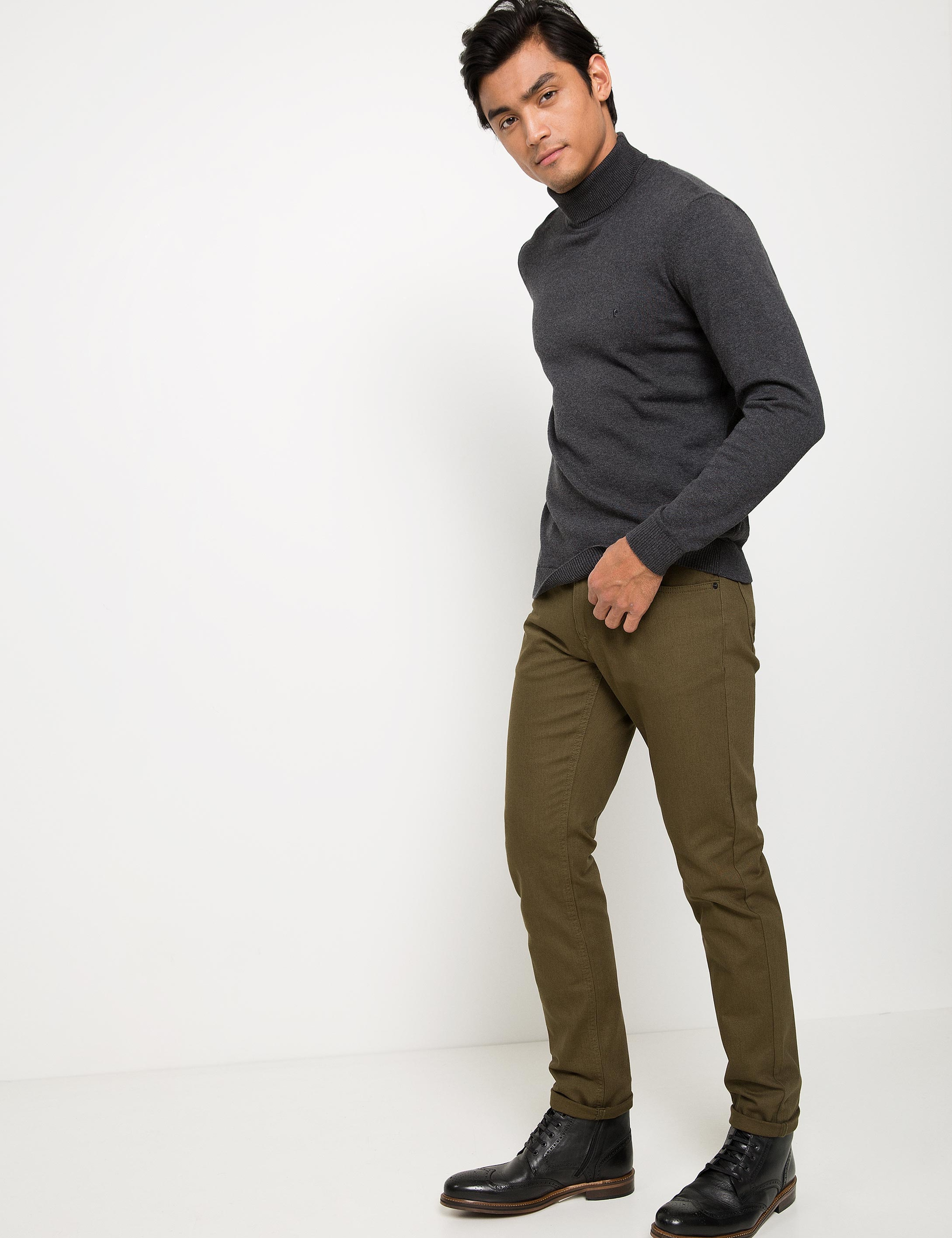 YESIL SPOR PANTOLON - Image 1