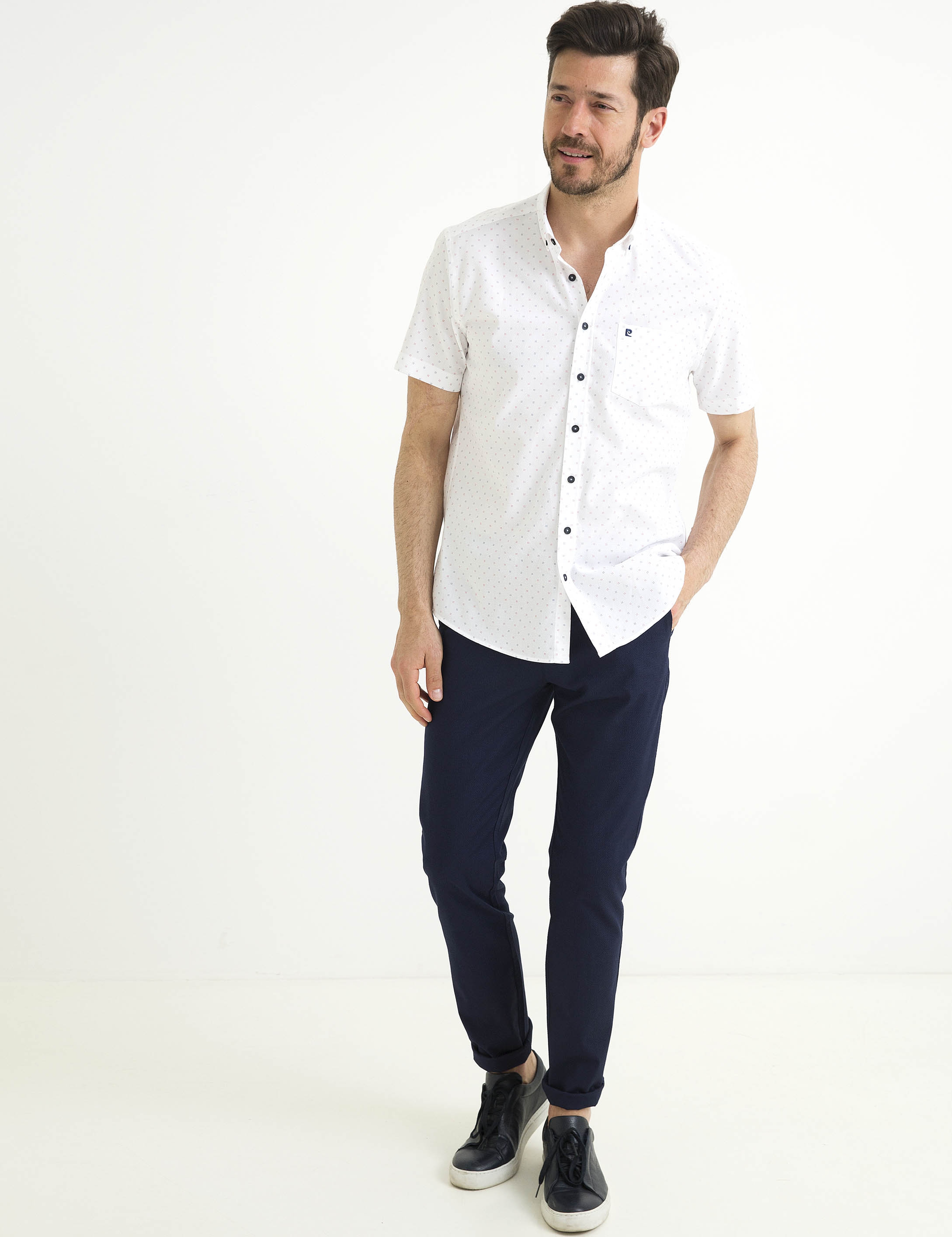 Beyaz Regular Fit Kısa Kollu Gömlek - Image 2