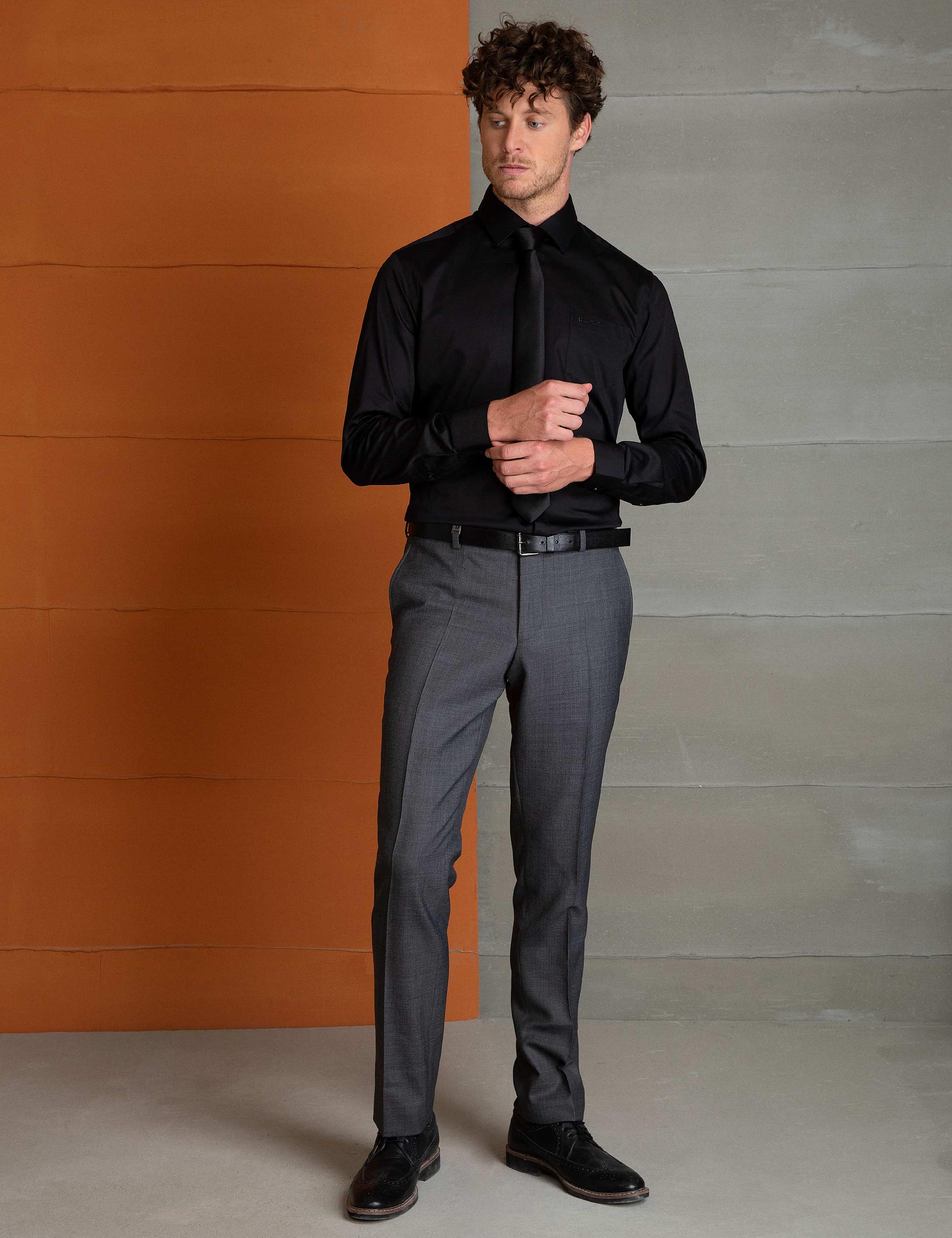 Siyah Regular Fit Basic Gömlek