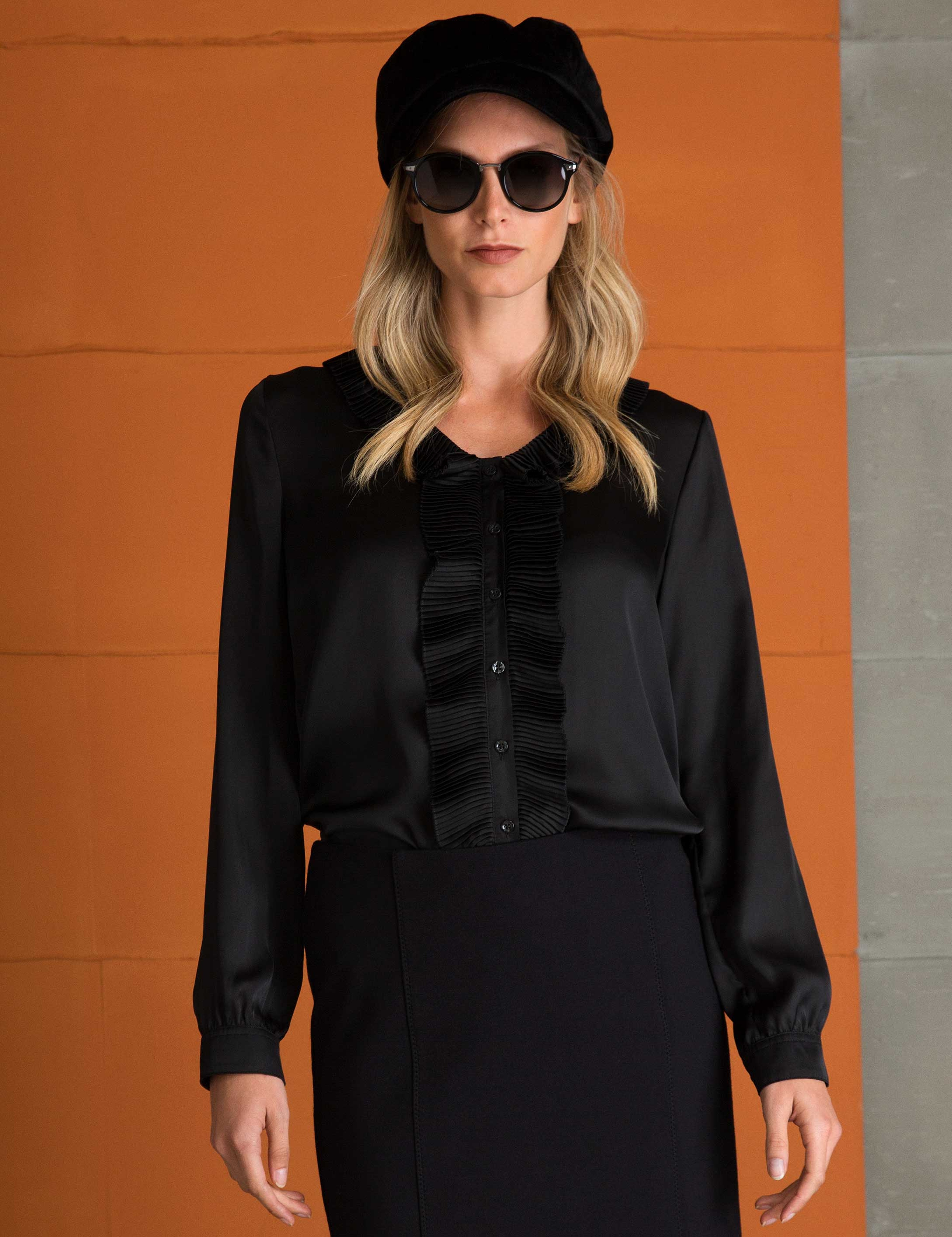 Siyah Regular Fit Bluz - Image 2