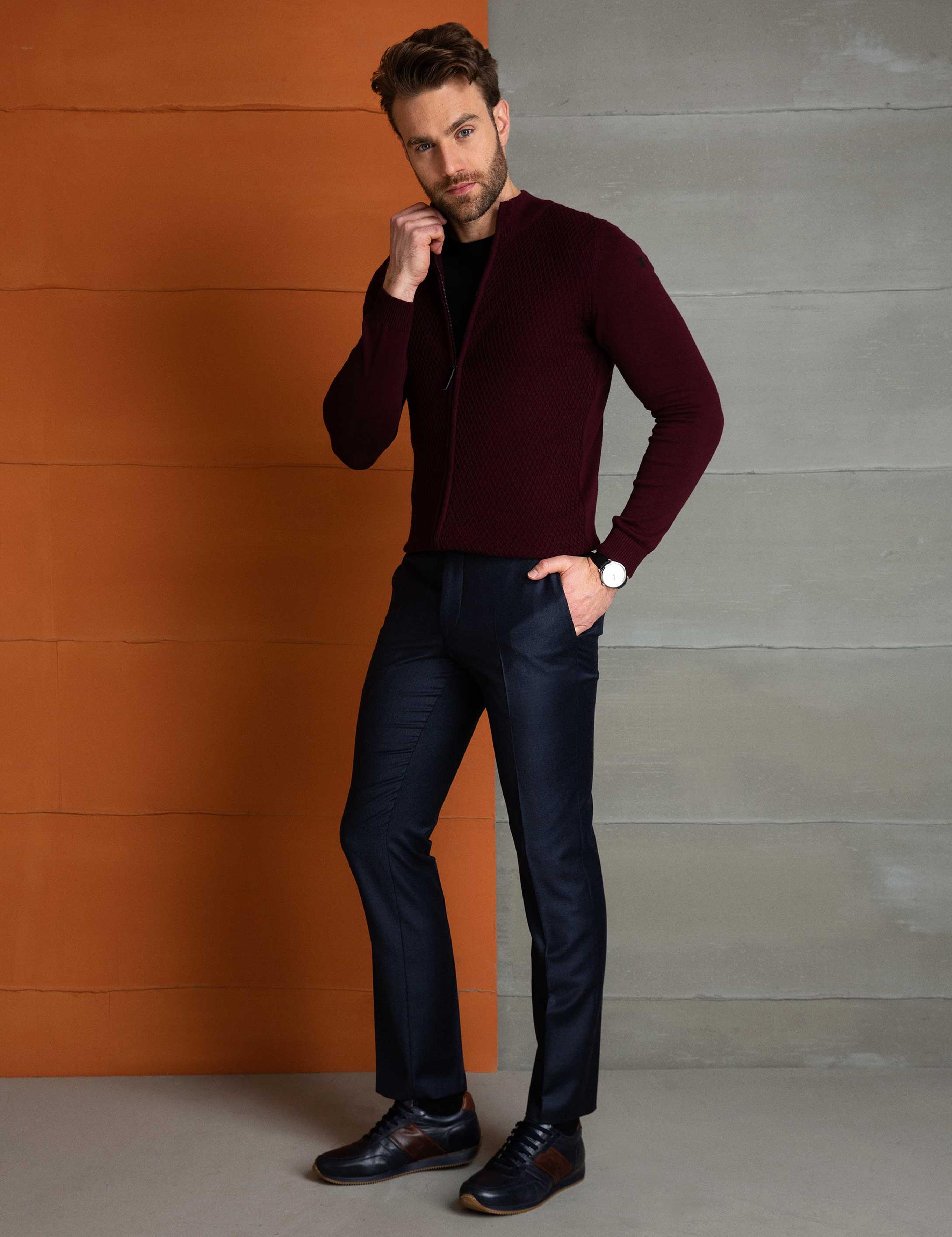 Lacivert Slim Fit Pantolon