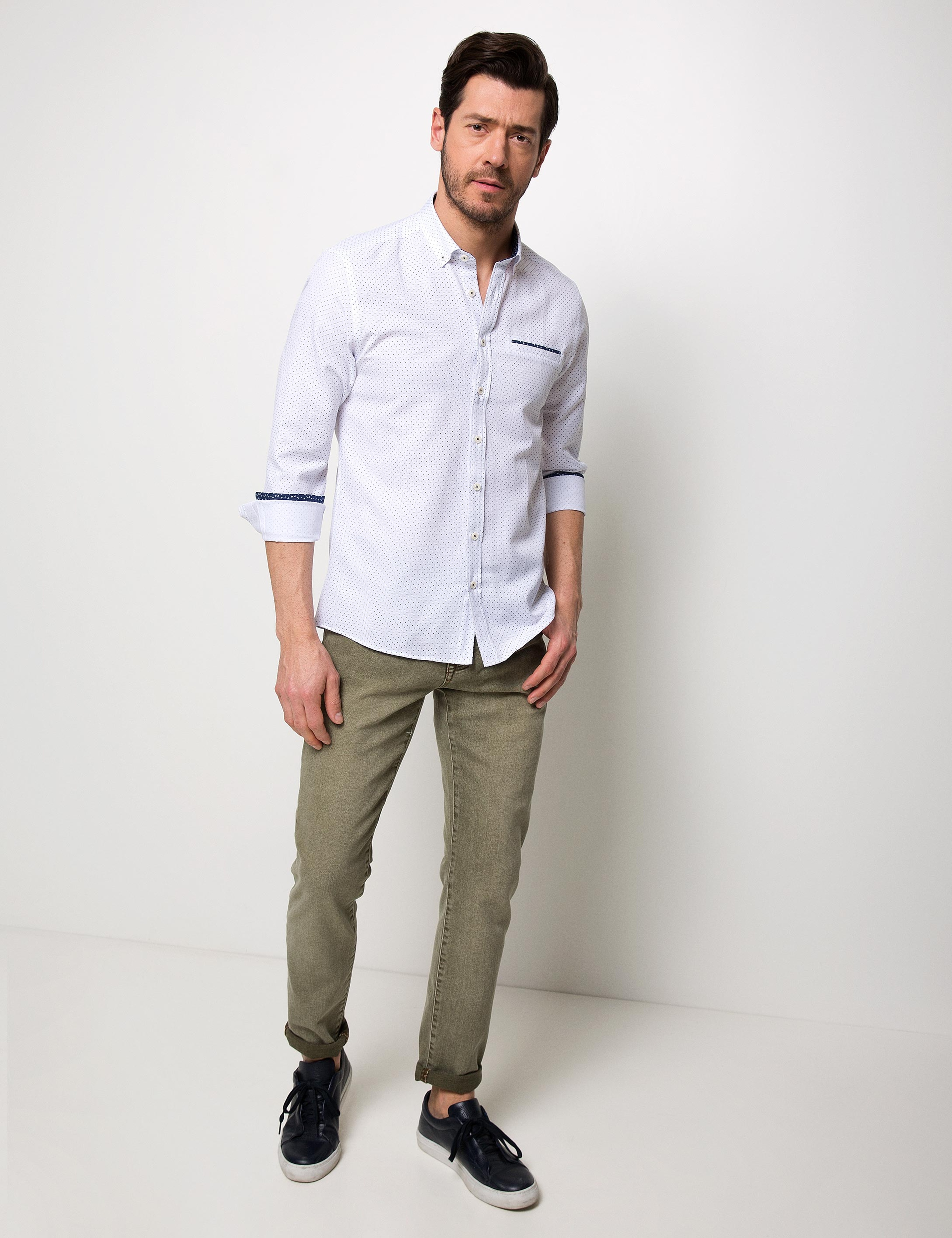 Beyaz Slim Fit Gömlek - Image 2