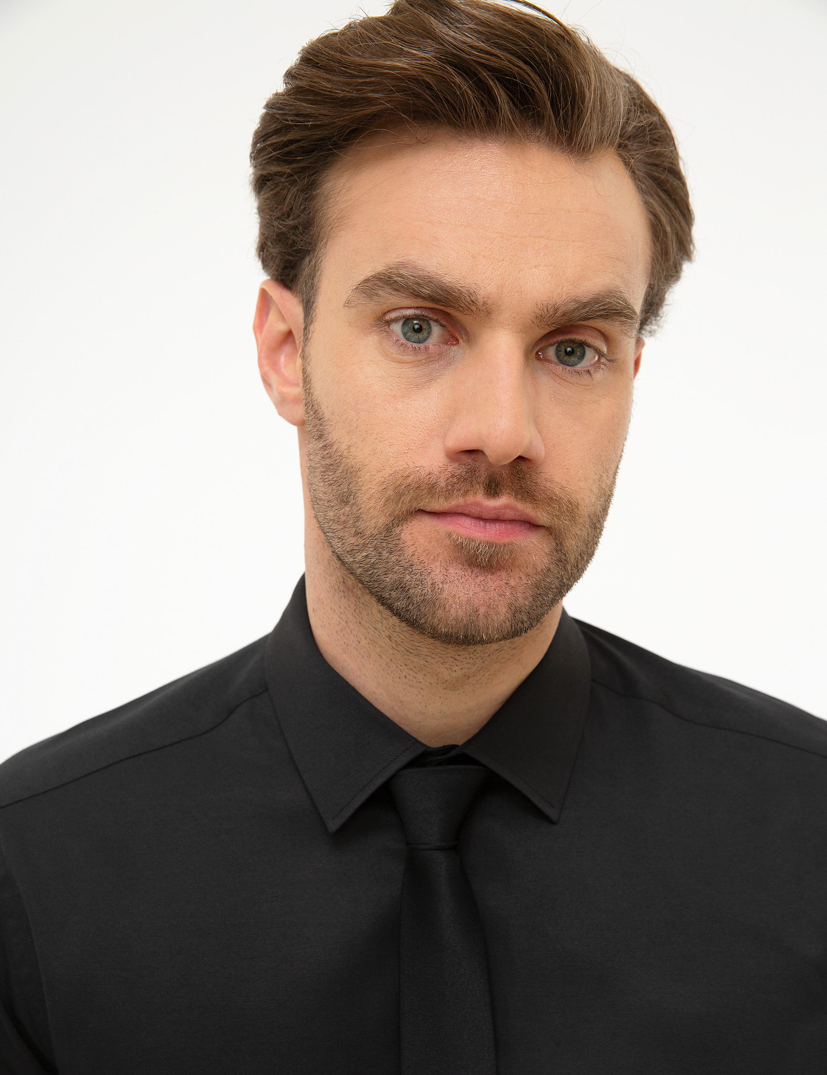 Siyah Regular Fit Uzun Kollu Basic Gömlek