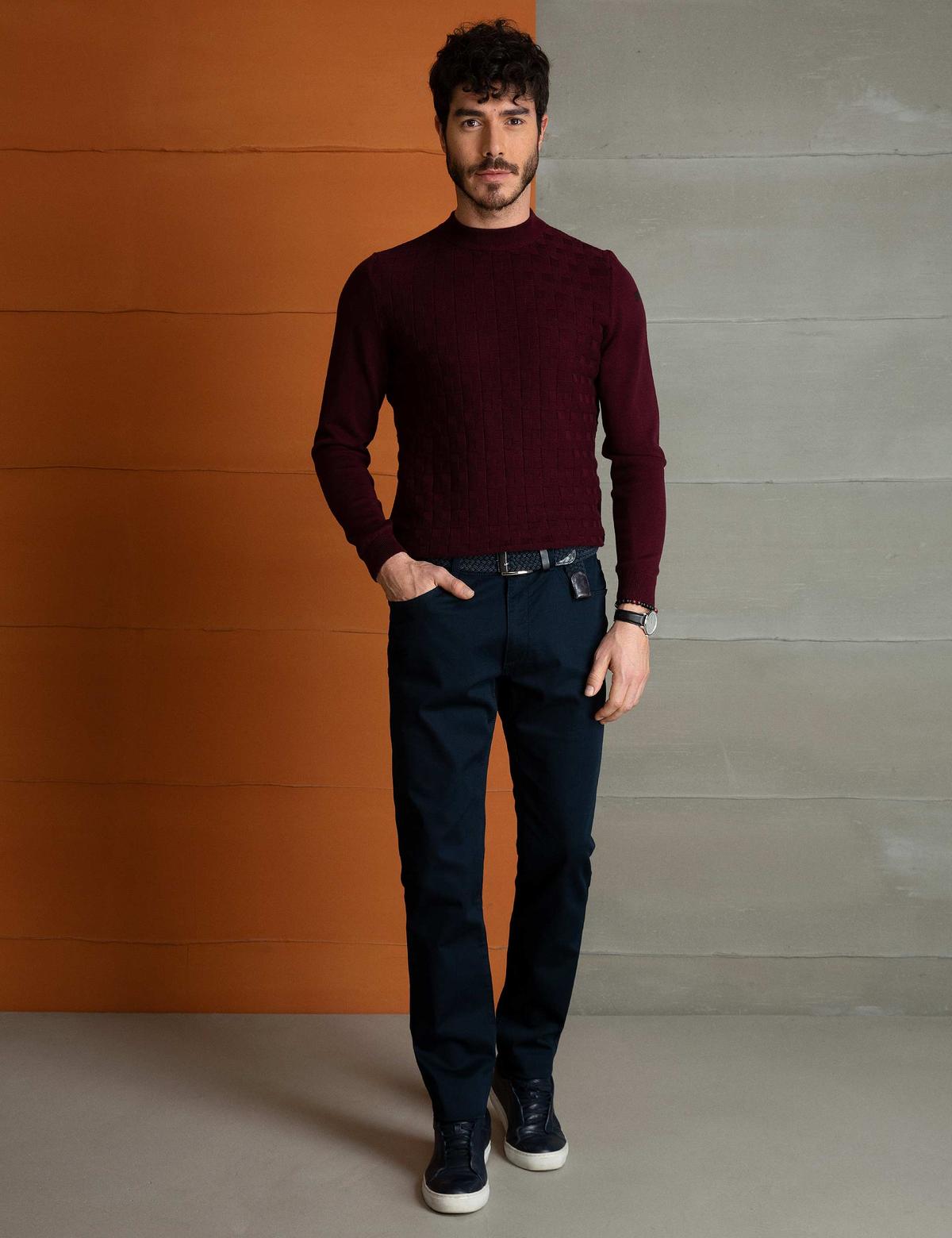 Bordo Slim Fit Yarım Balıkçı Yaka Triko Kazak
