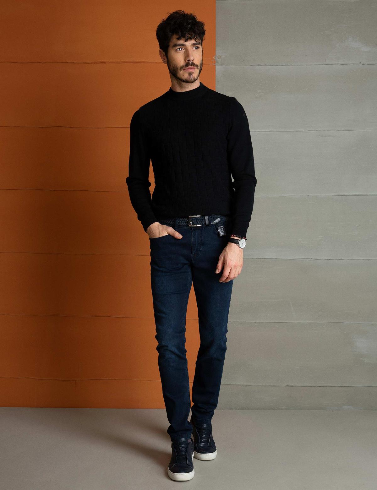 Siyah Slim Fit Triko Kazak