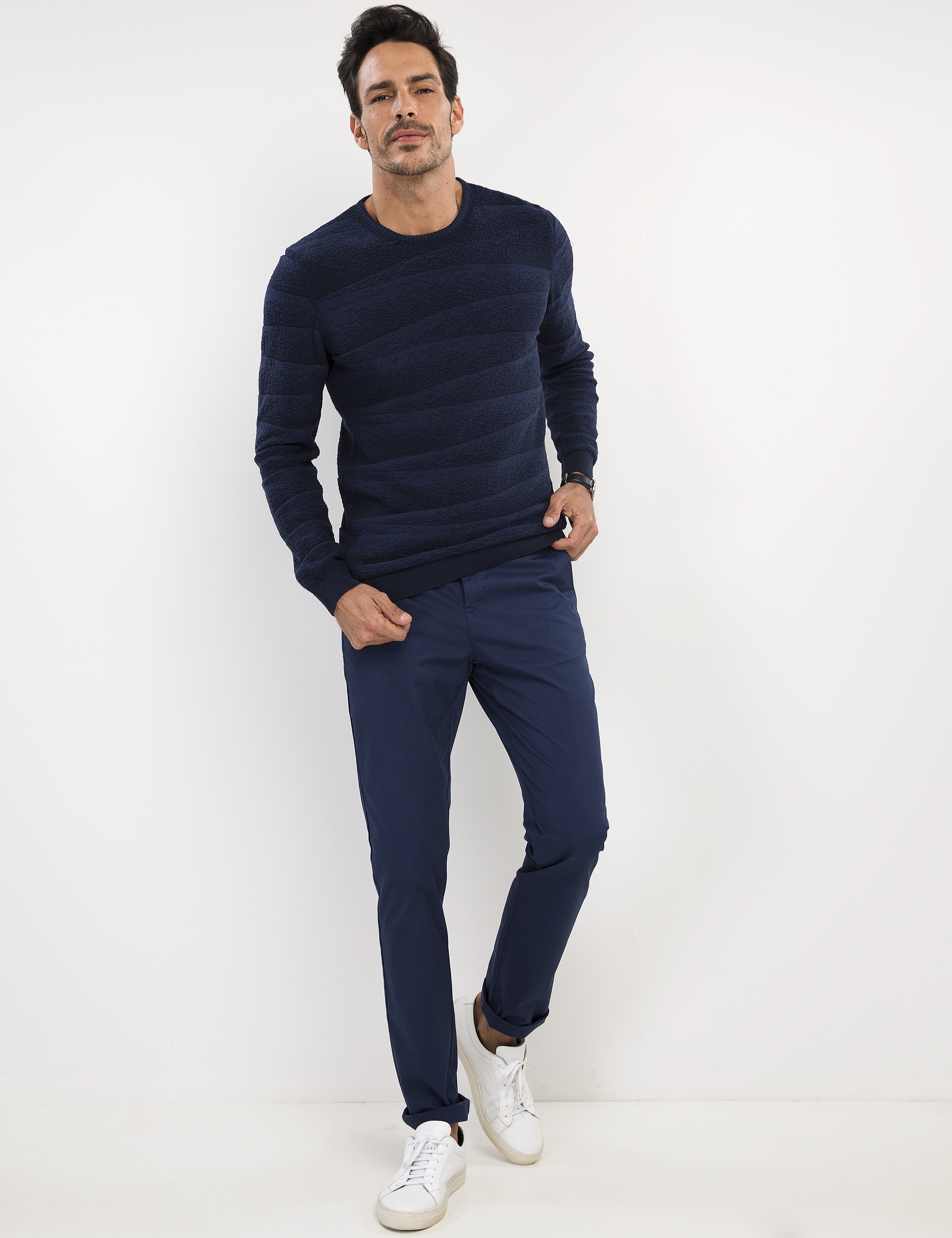 İndigo Mavi Slim Fit Triko Kazak - Image 1