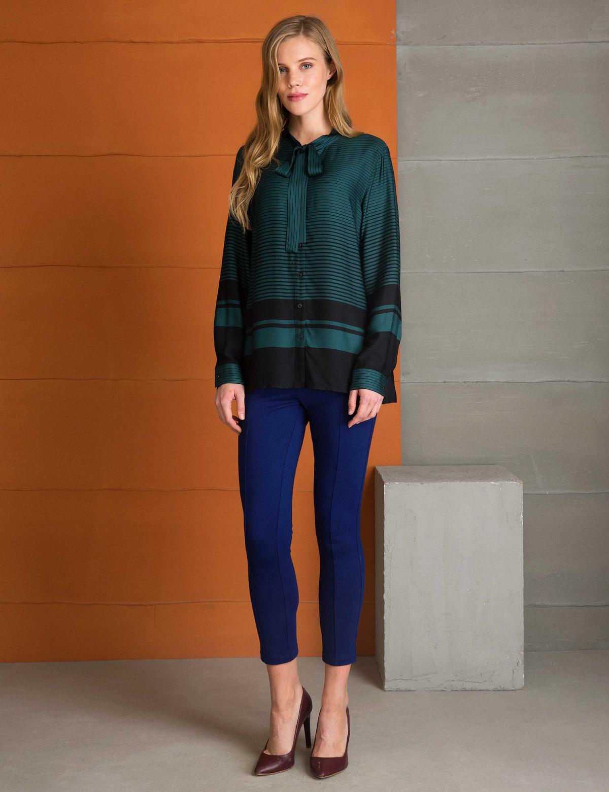 Yeşil Dokuma Gömlek