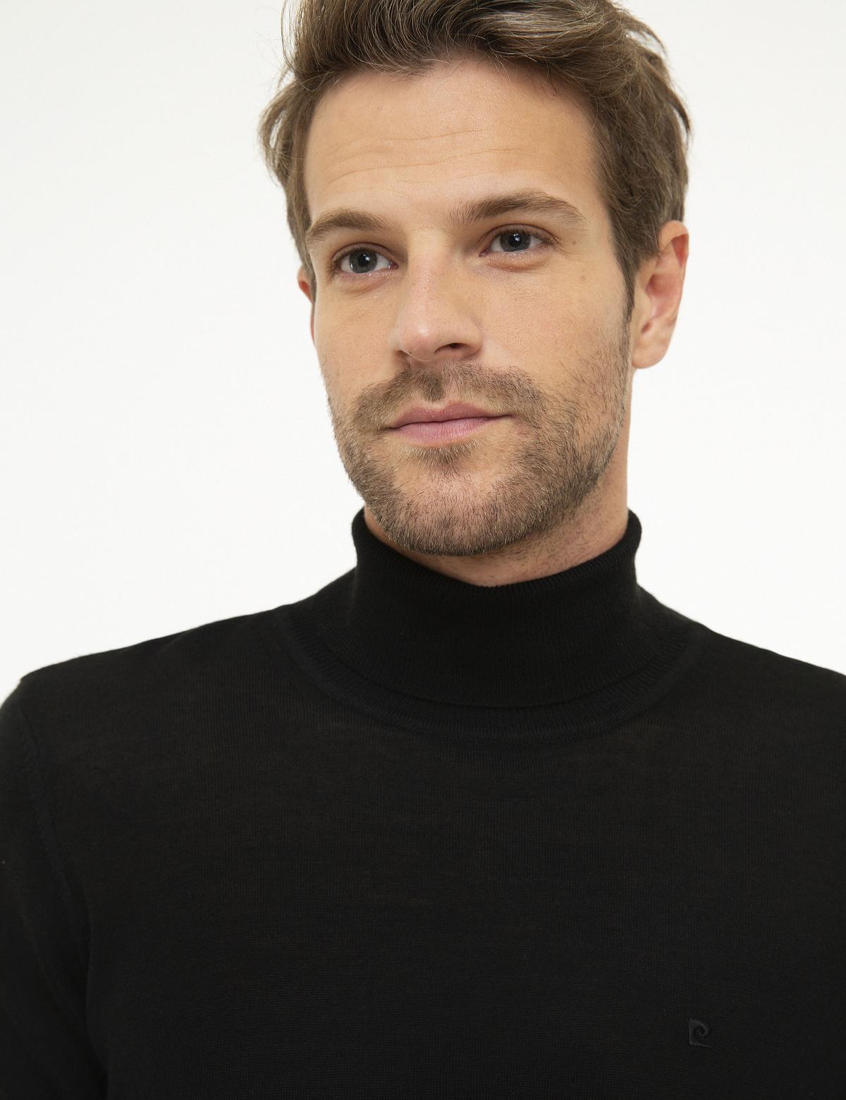 Siyah Slim Fit Tam Balıkçı Yaka Basic Triko Kazak