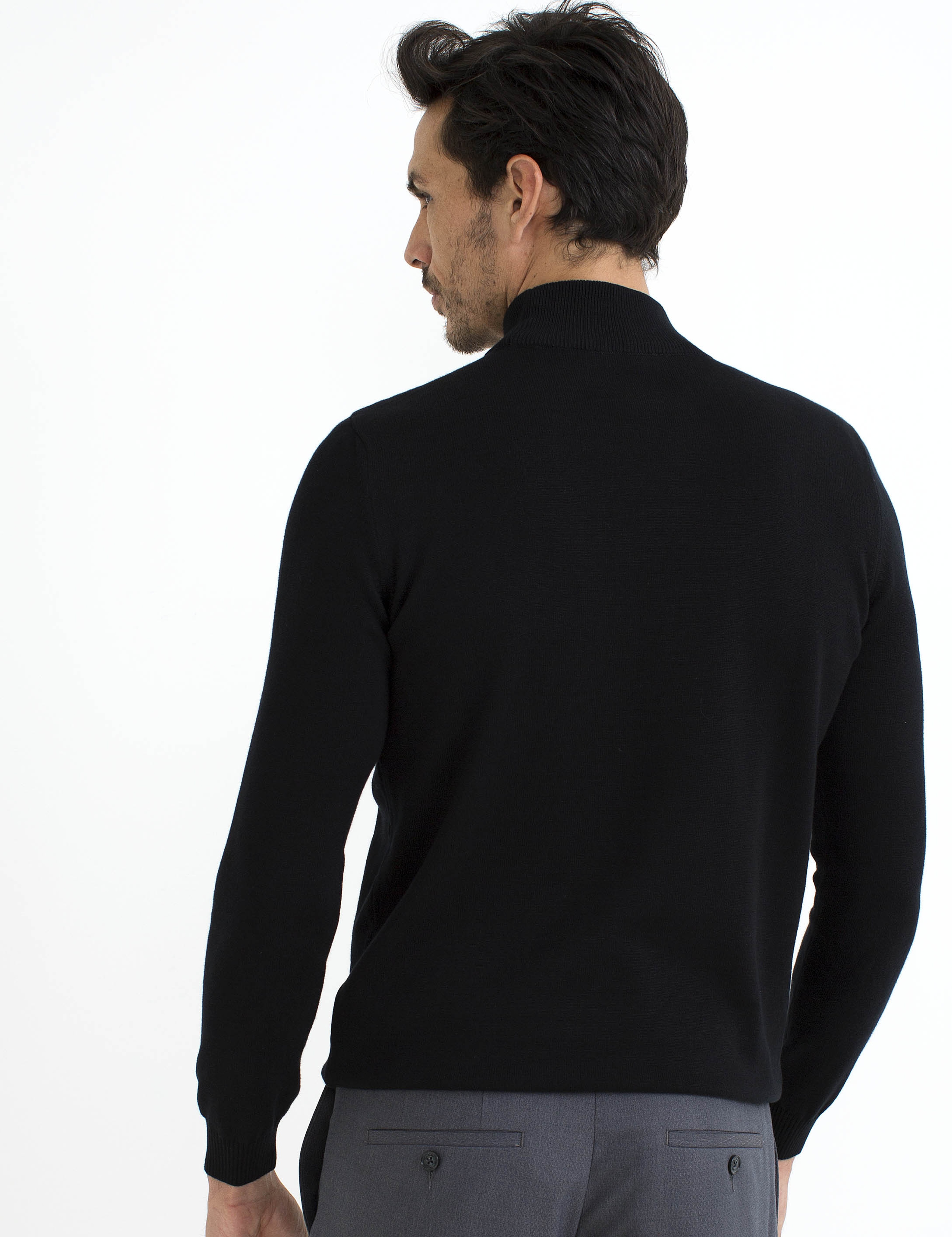 Siyah Slim Fit Yarım Balıkçı Yaka Basic Triko Kazak