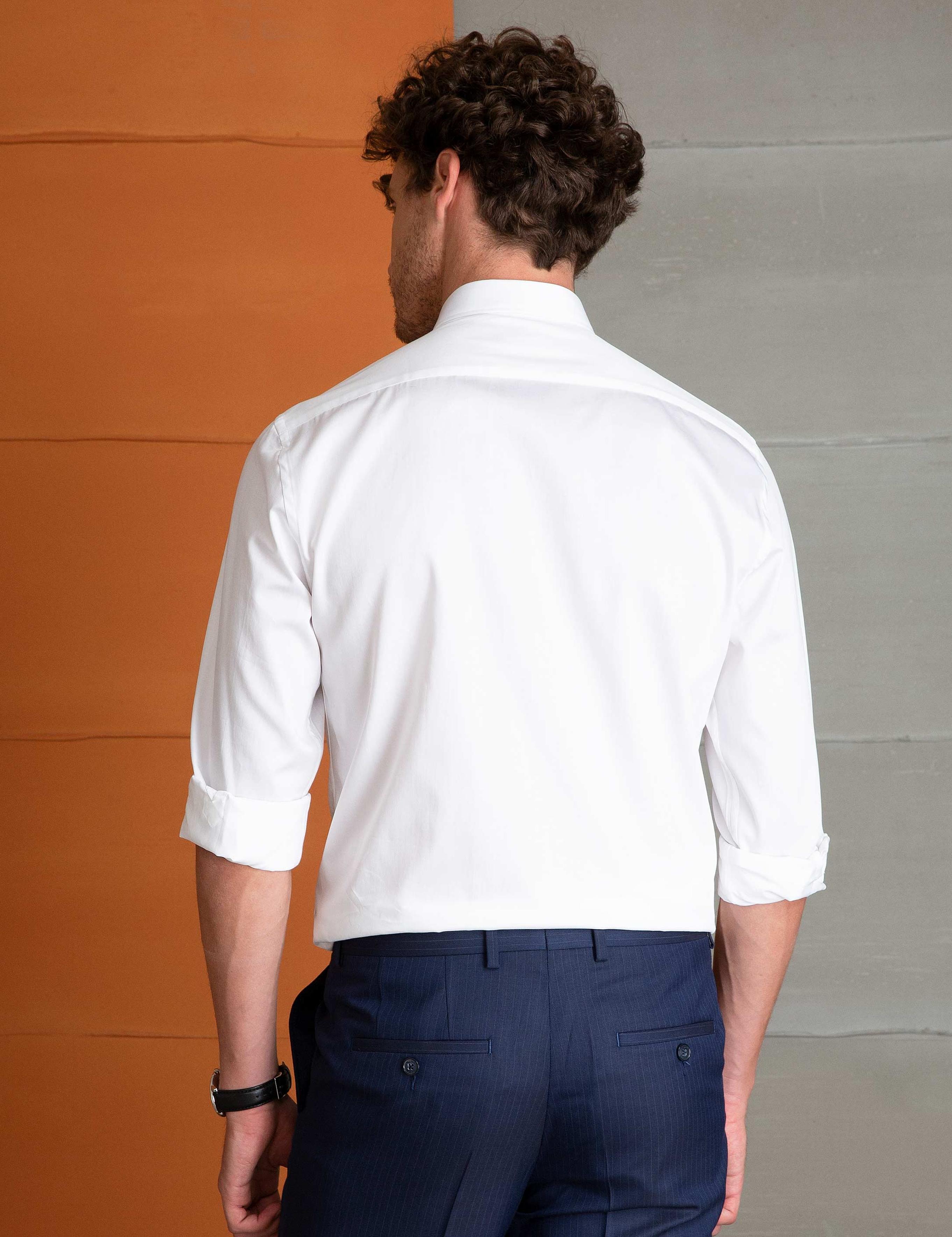 Beyaz Slim Fit Gömlek