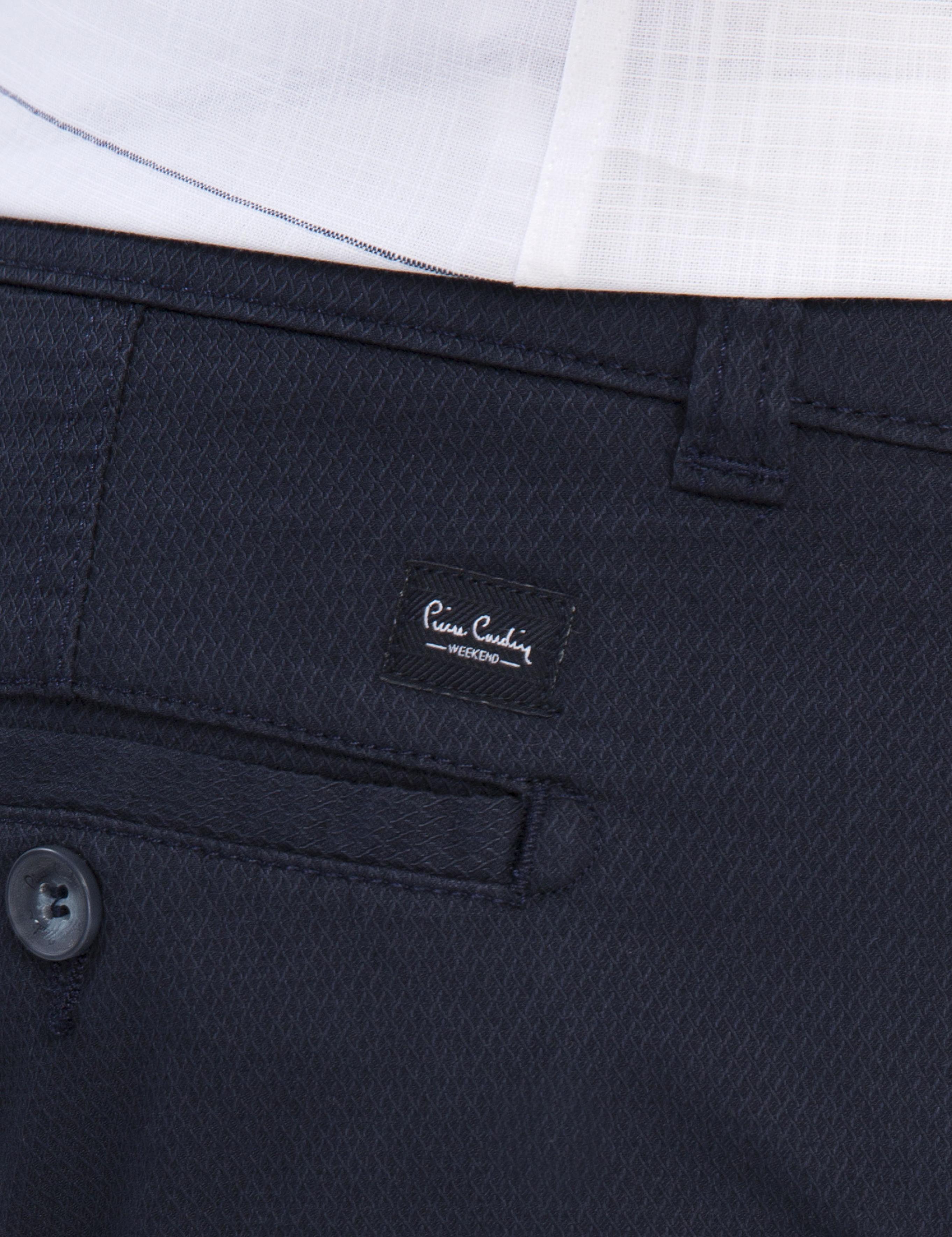 Lacivert Standart Fit Bermuda Şort