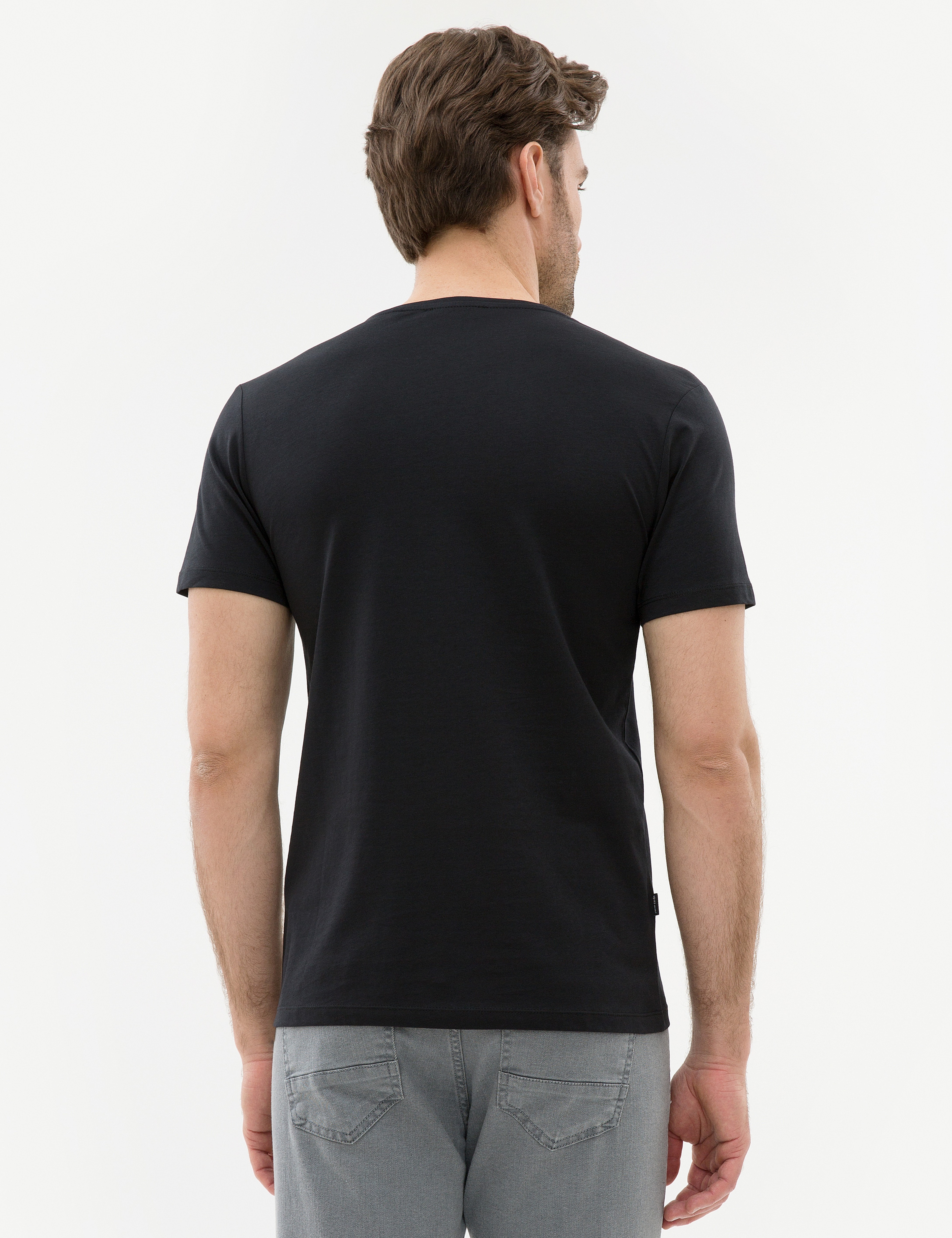 Siyah Slim Fit V - Yaka Basic Tişört - Image 3