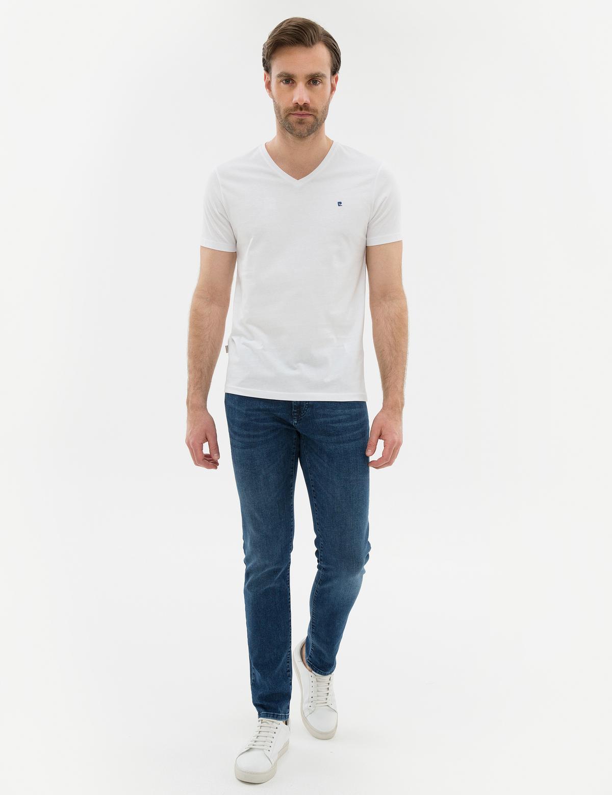 Beyaz Slim Fit V Yaka Basic T-Shirt - 50225532007