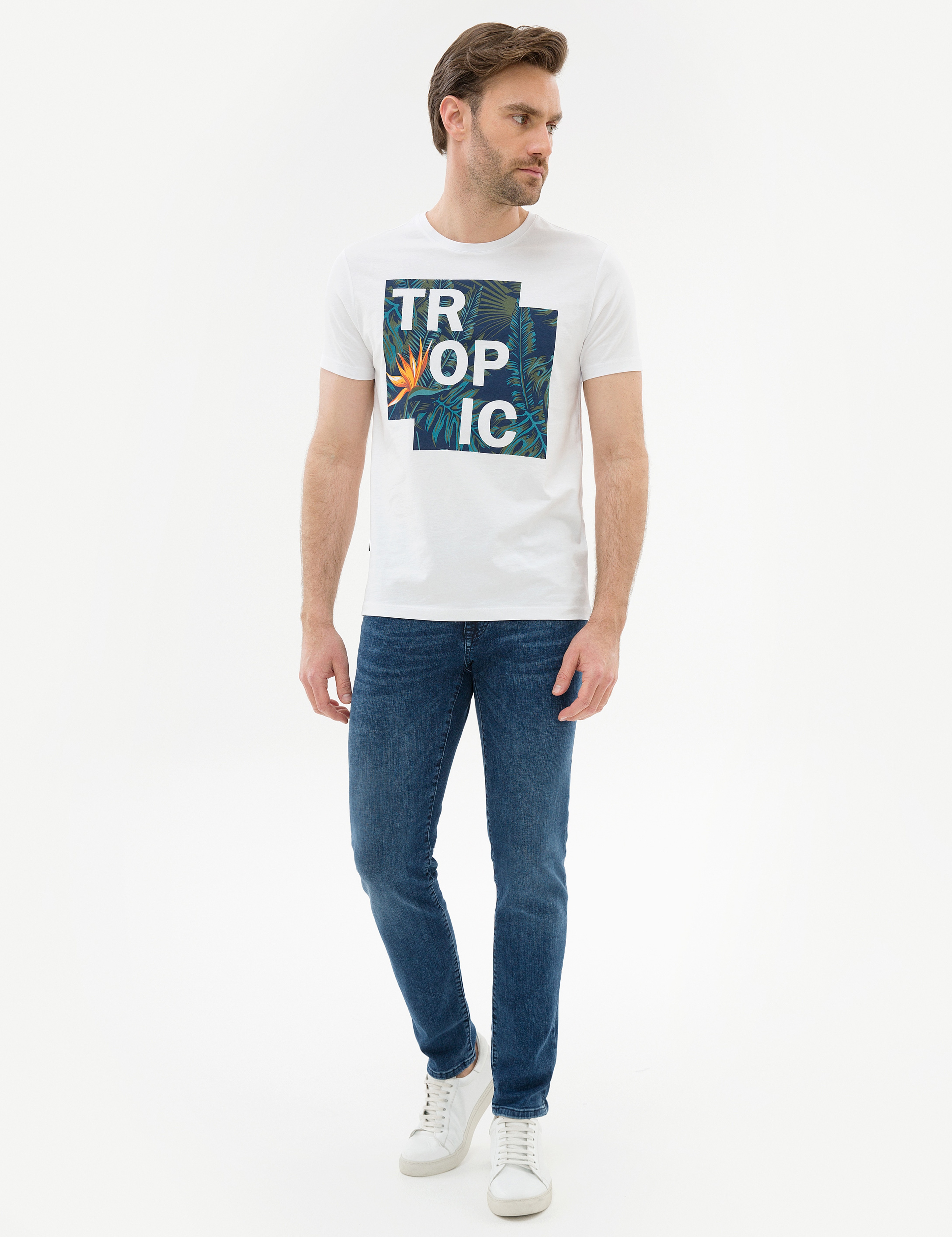 Beyaz Slim Fit Bisiklet Yaka T-Shirt - Image 4