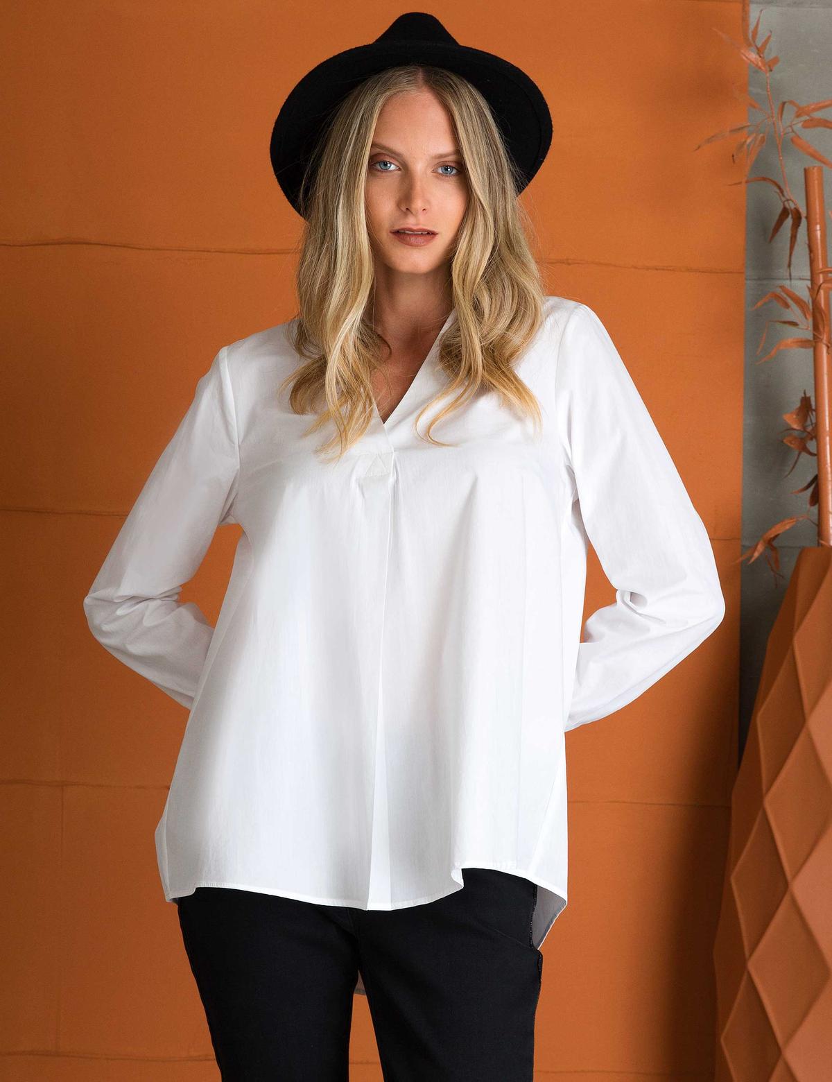 Beyaz Regular Fit Bluz - 50197218021