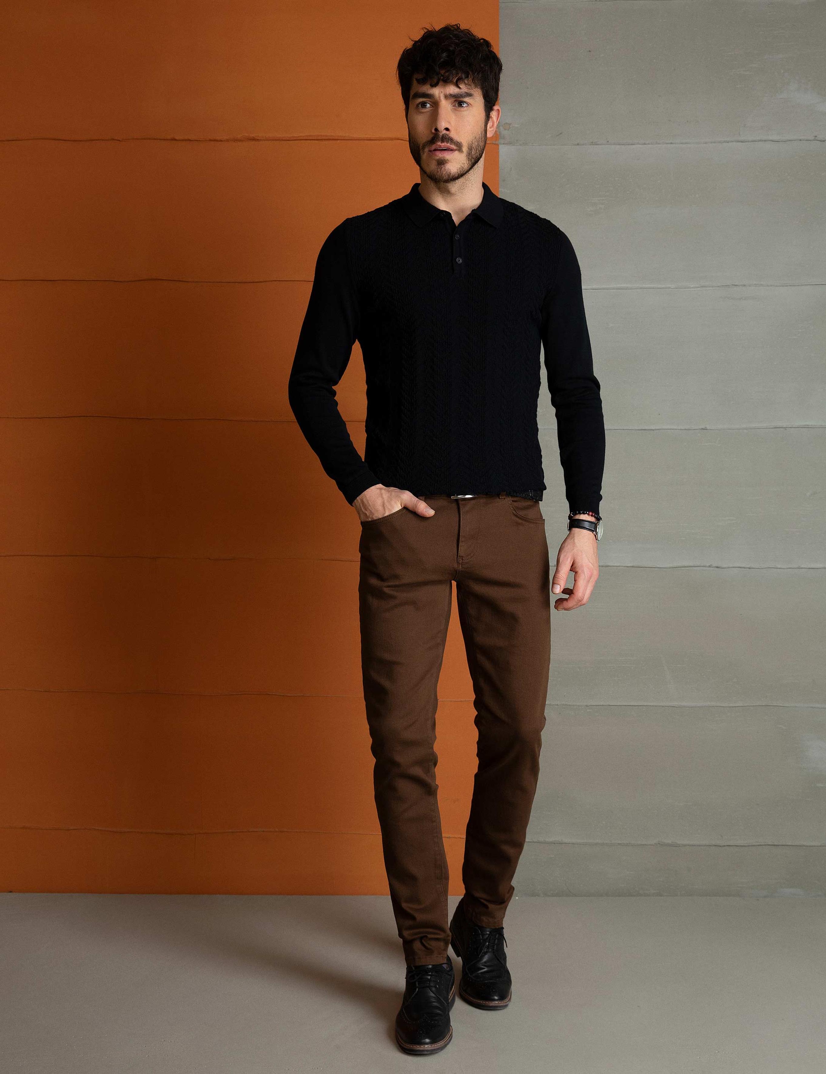 Siyah Slim Fit Kazak