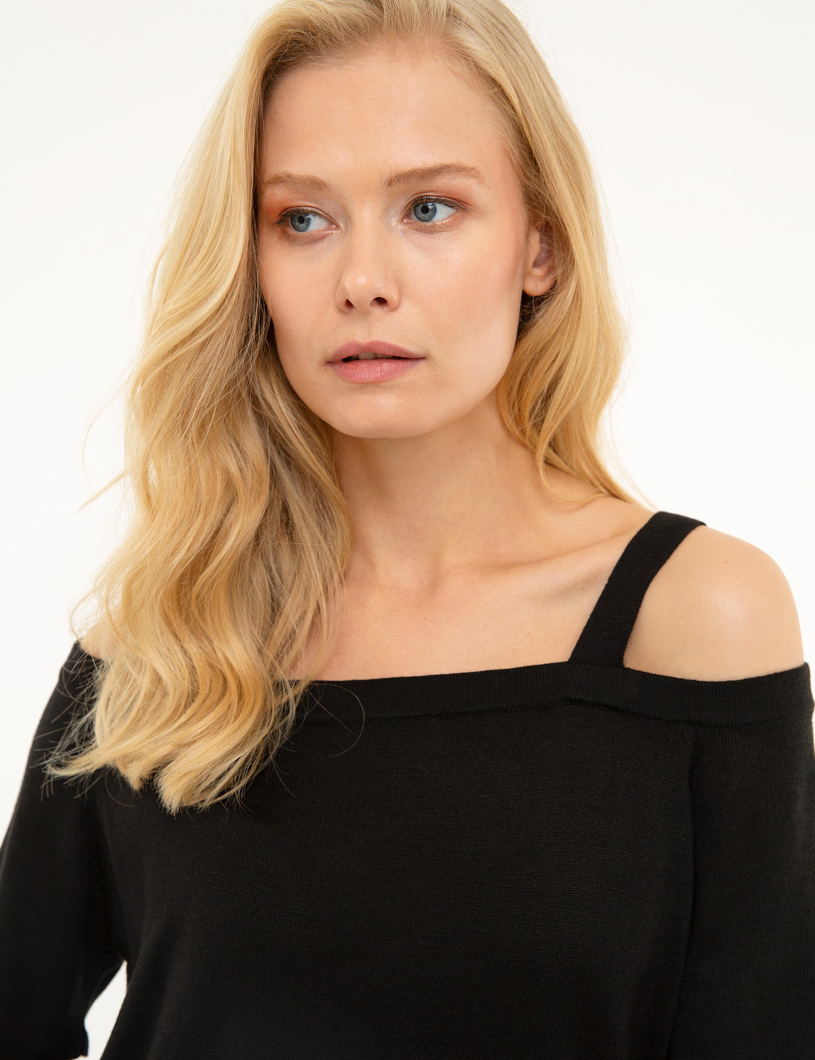 Siyah Triko Tişört