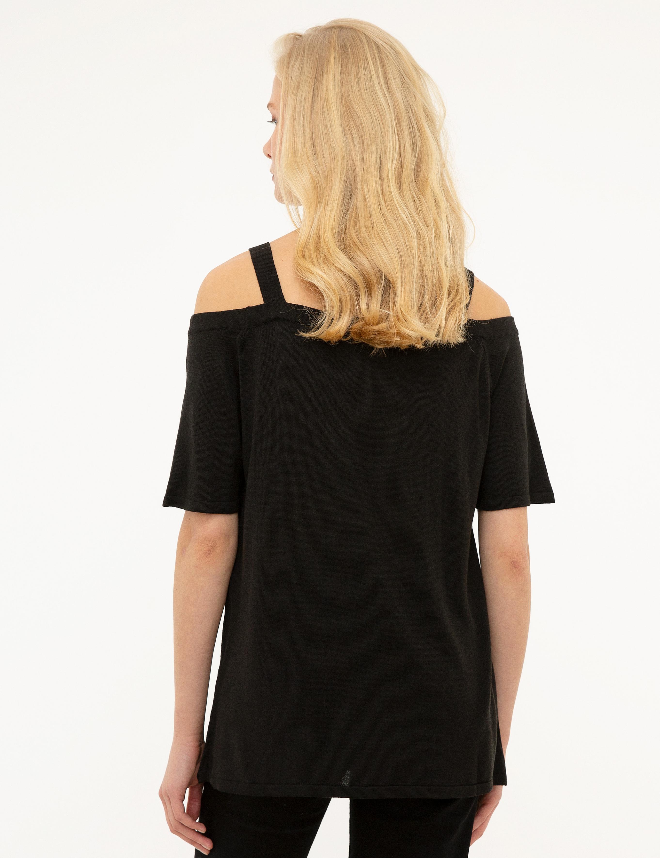 Siyah Triko Tişört