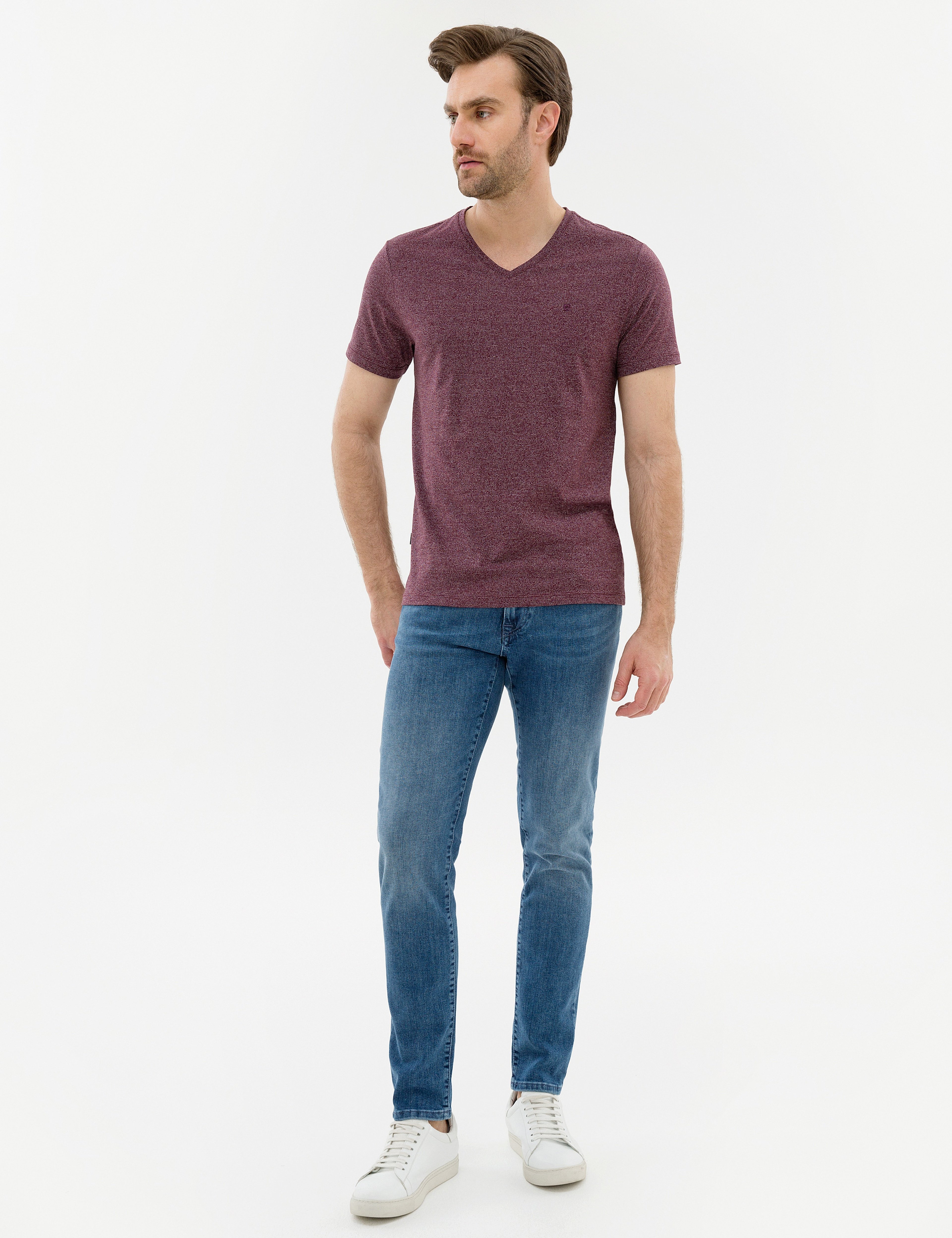 Bordo Slim Fit V Yaka Tişört - Image 4