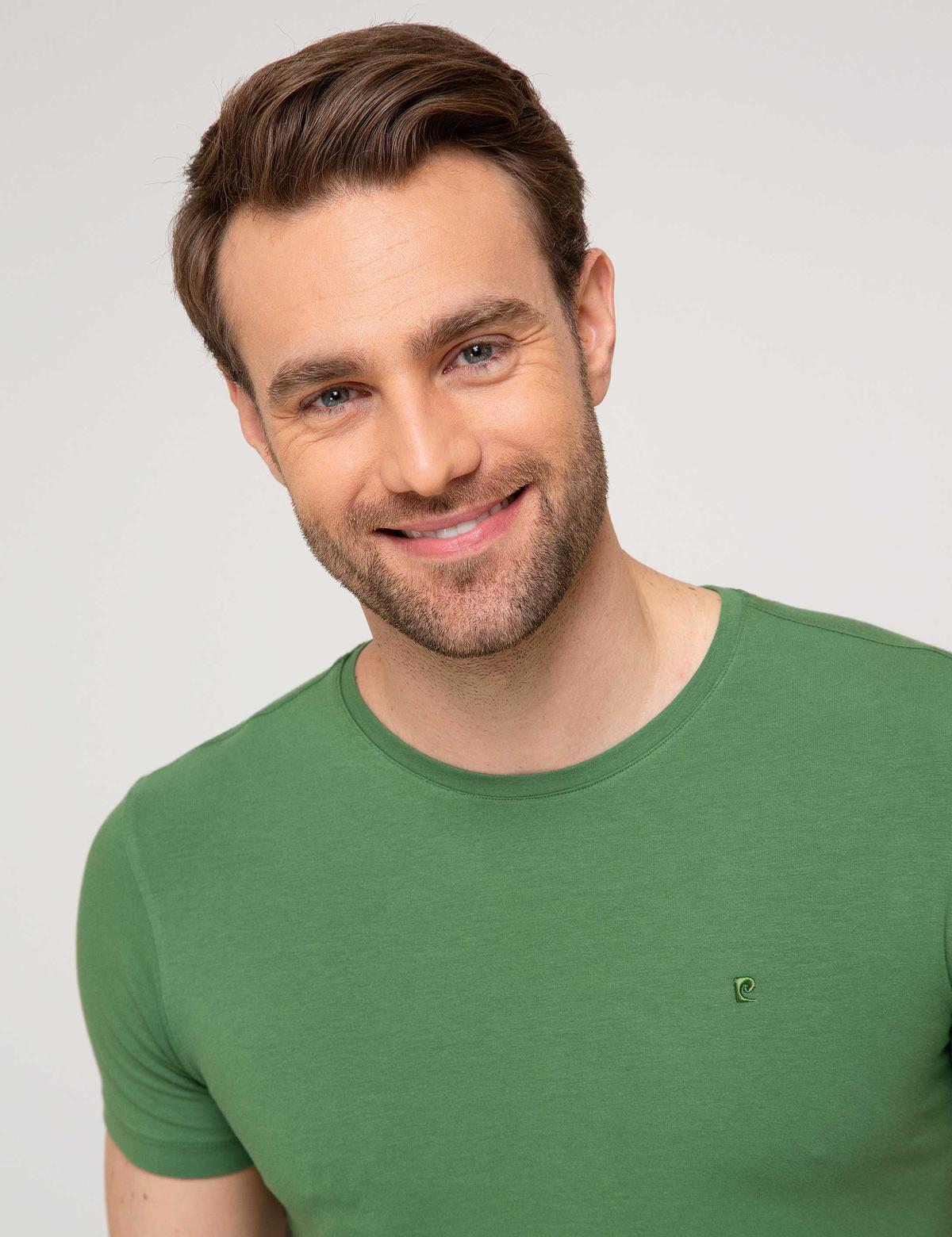 Yeşil Ex. Slim Fit Basic T-shirt