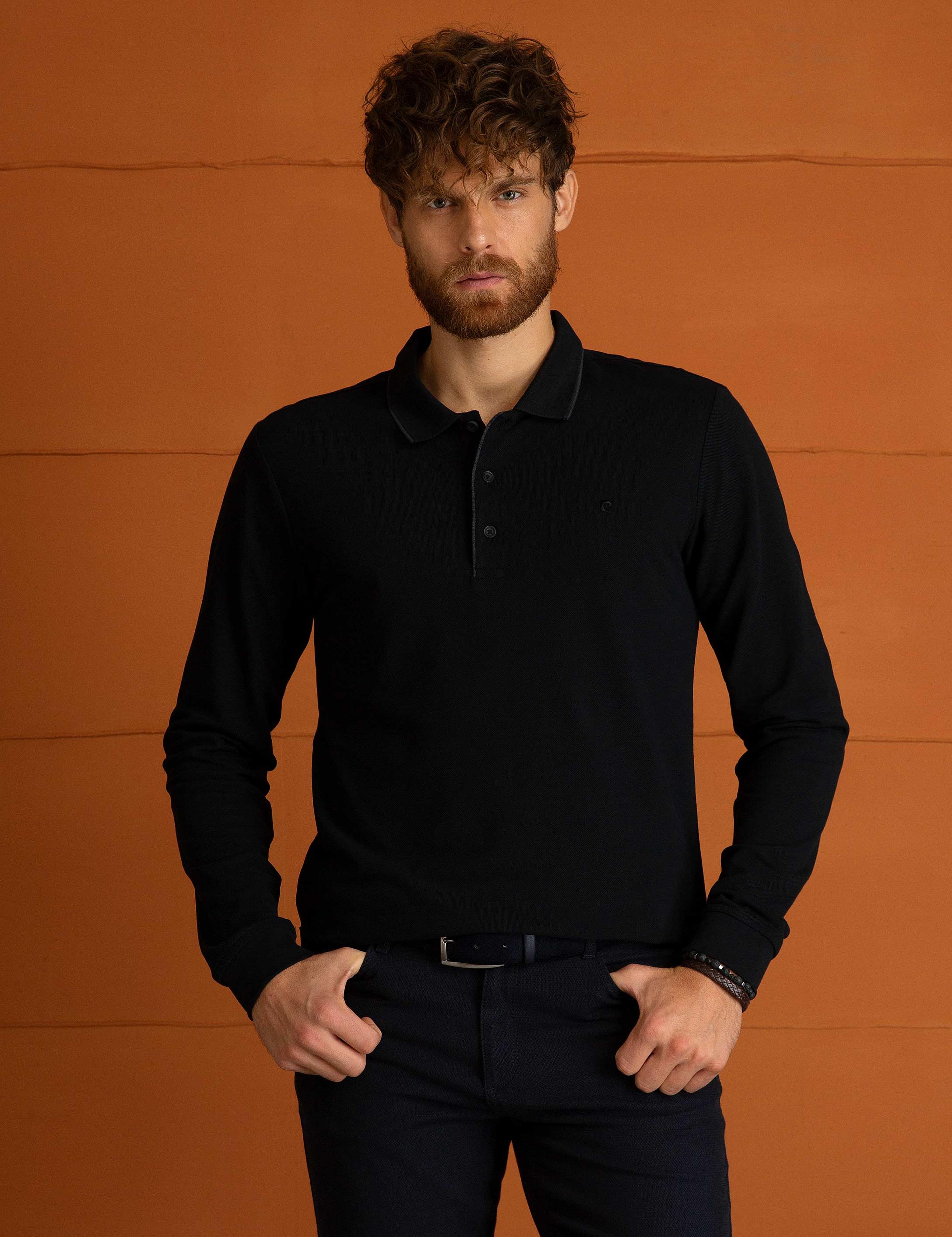 Siyah Slim Fit Sweatshirt