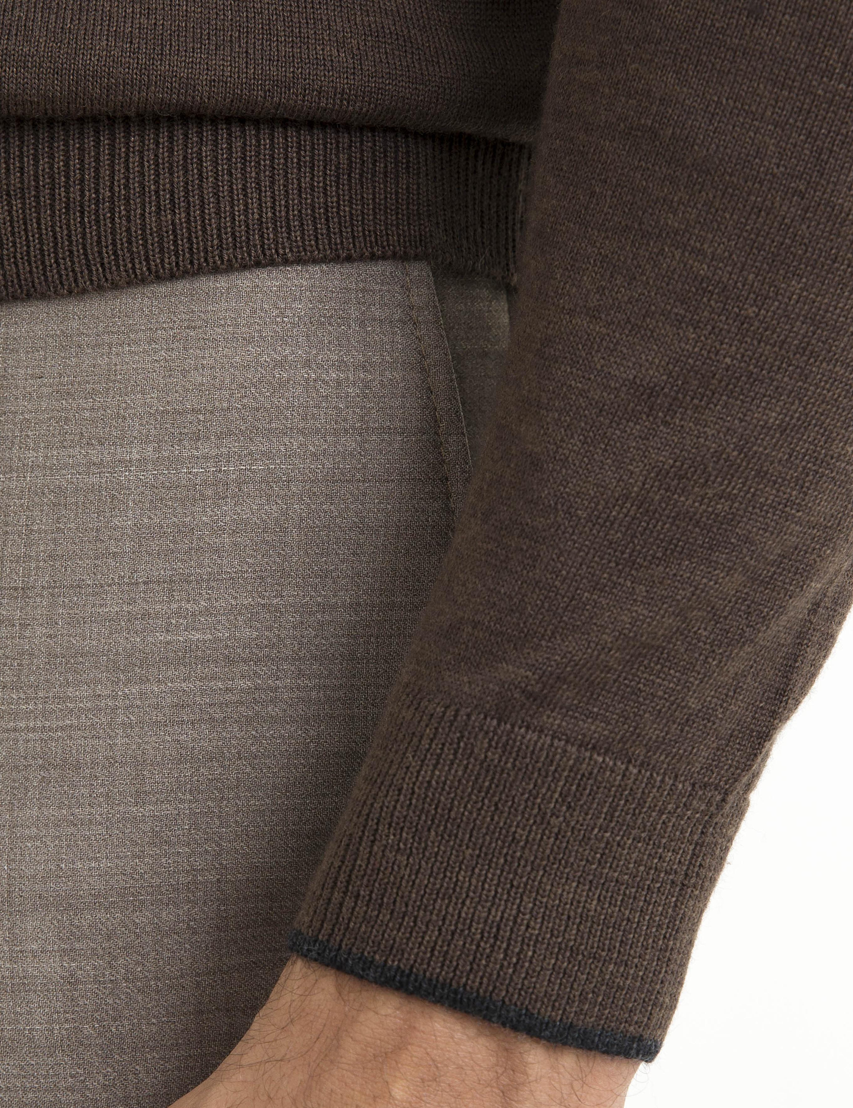 Kahverengi Triko Kazak