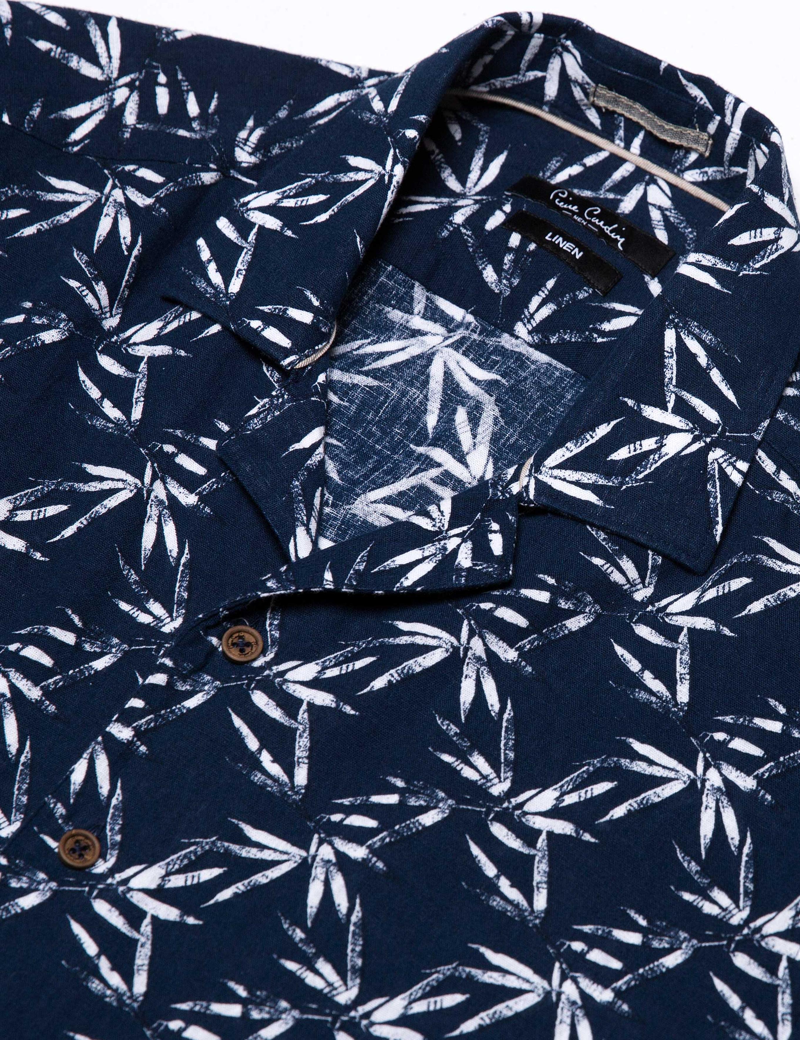 Lacivert Slim Fit Apaş Yaka Kısa Kollu Gömlek