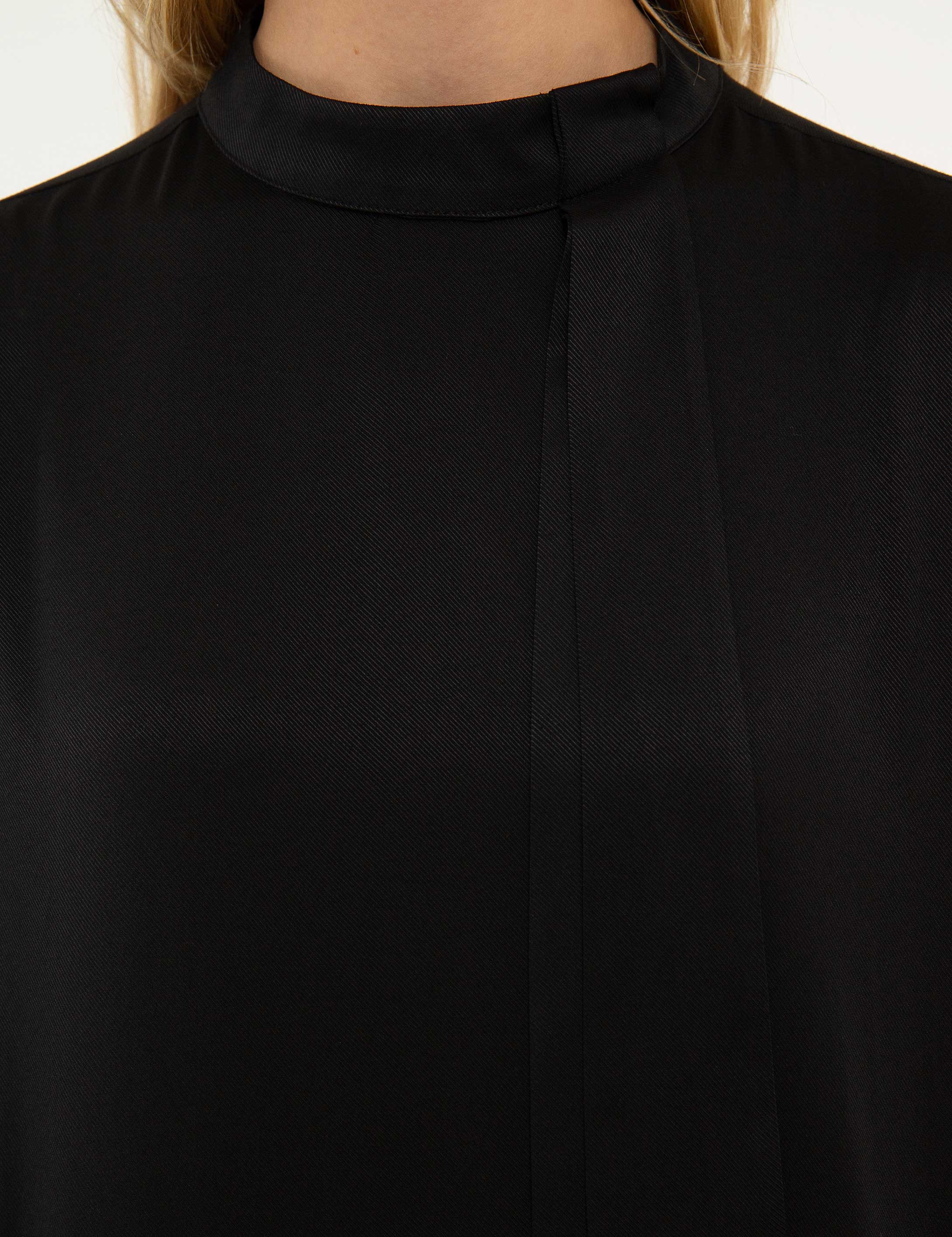 Siyah Regular Fit Bluz - Image 5