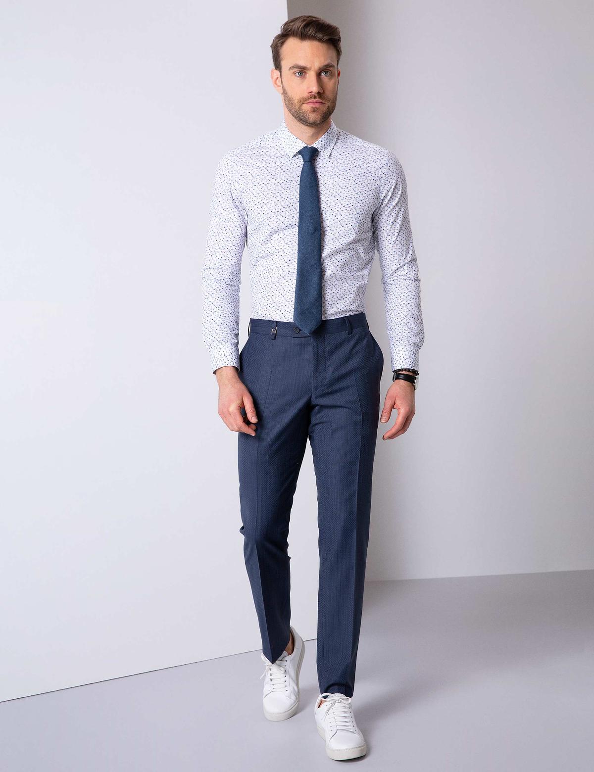 Lacivert Slim Fit Pantolon