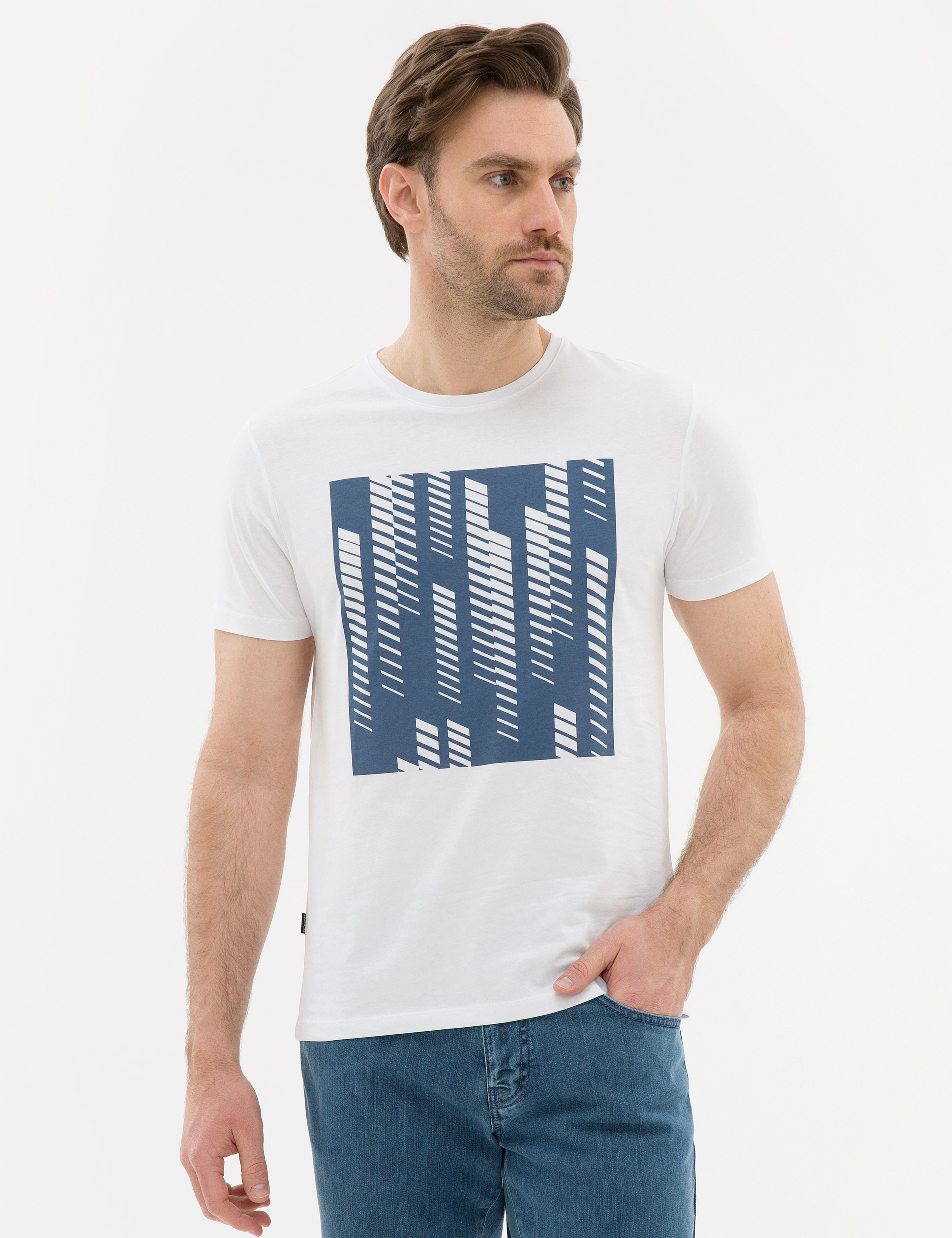 Beyaz Slim Fit Bisiklet Yaka T-Shirt - Image 2