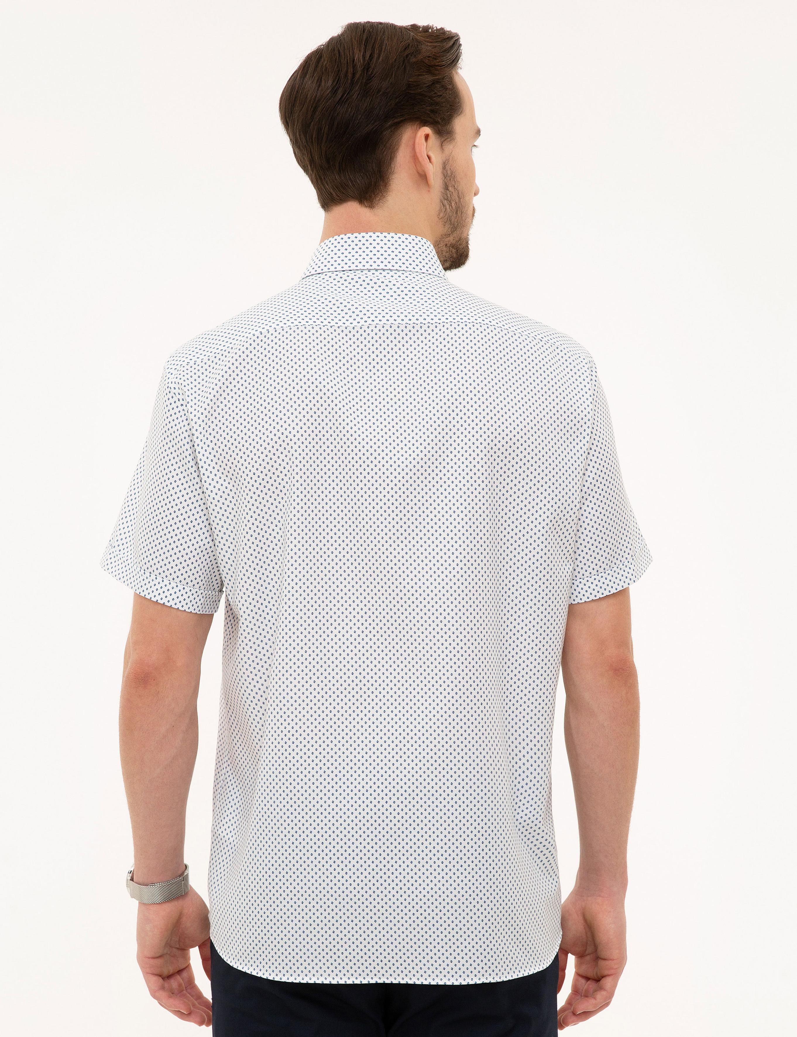 Mavi Detaylı Beyaz Regular Fit Kısa Kollu Gömlek