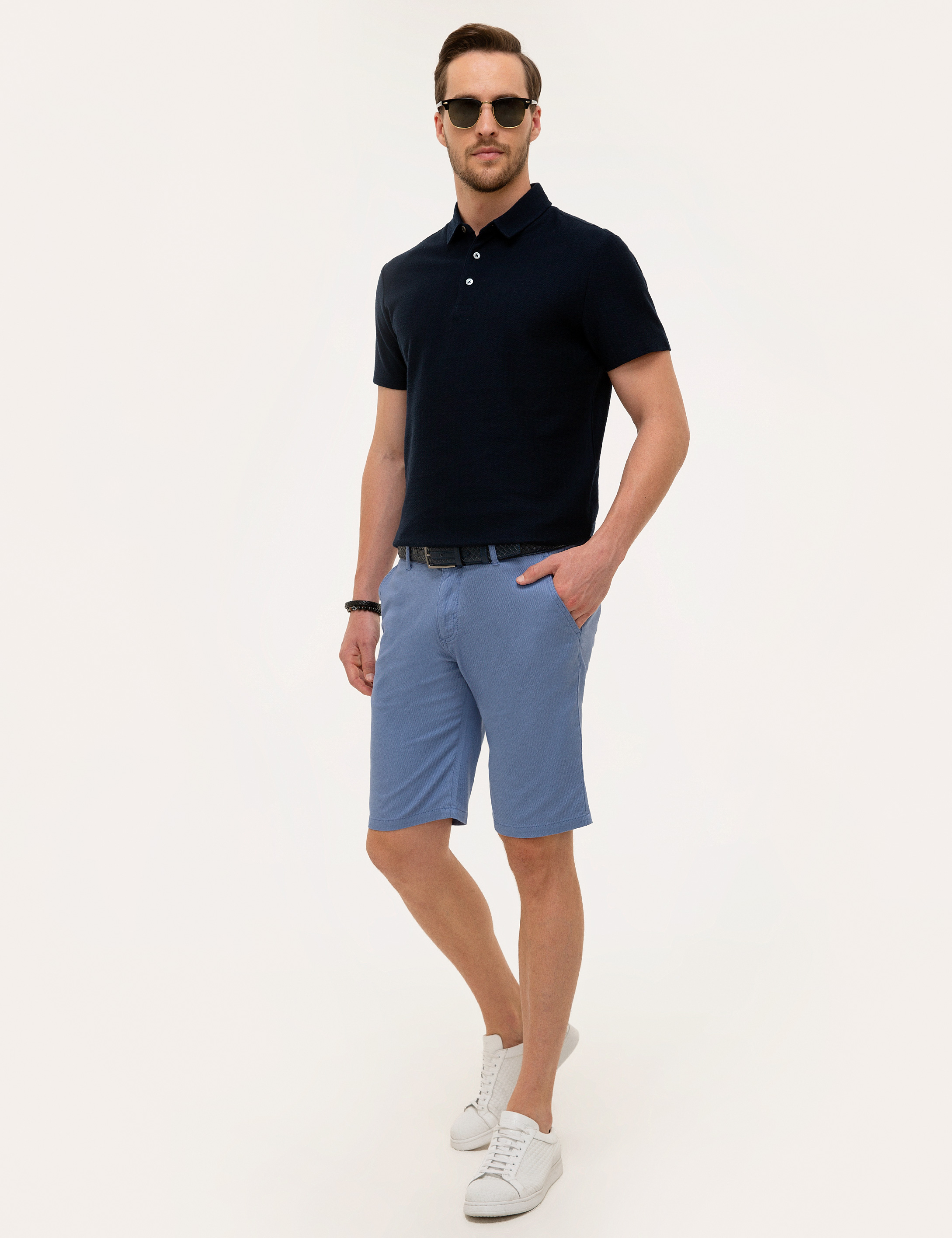 Mavi Standart Fit Bermuda Şort