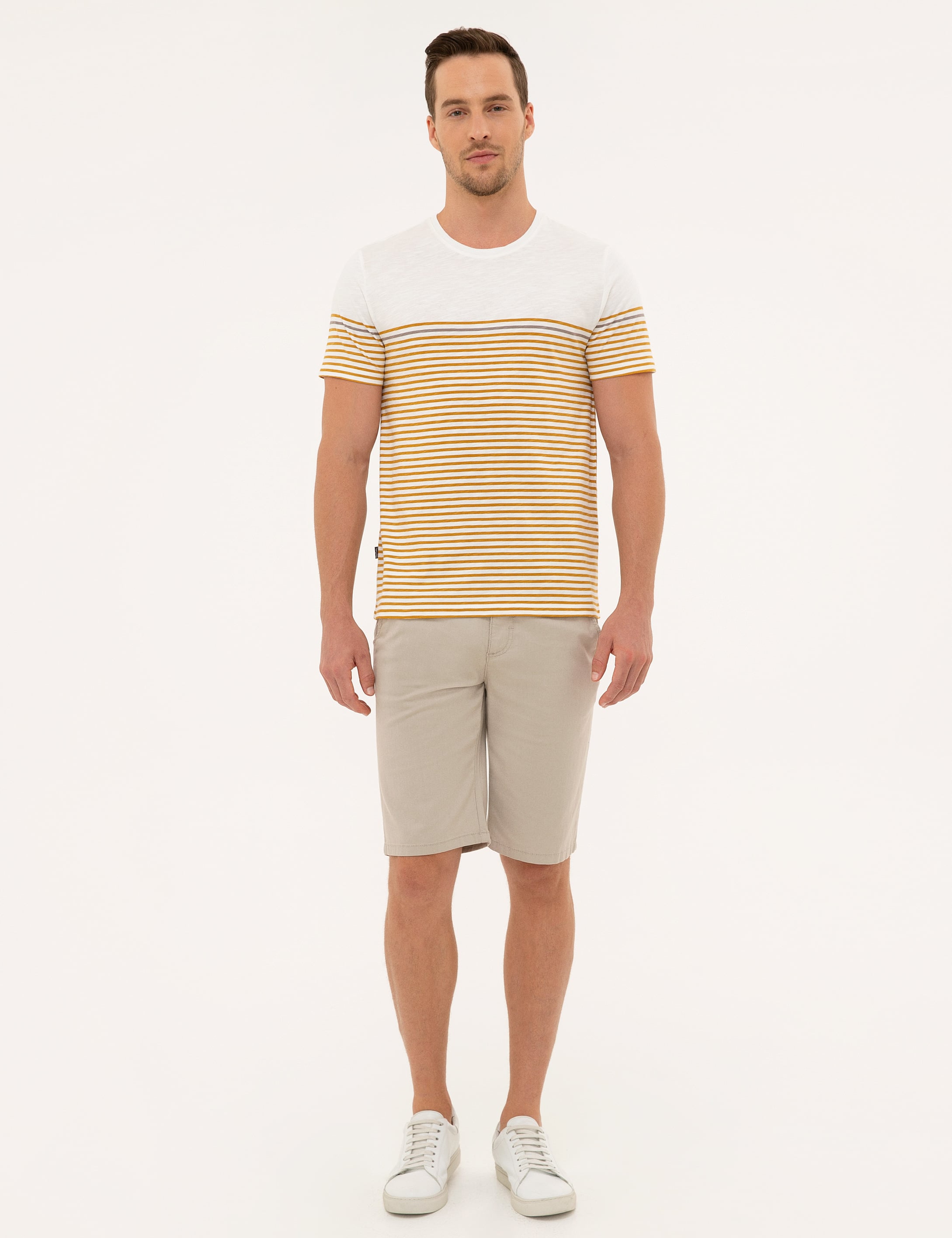 Bej Slim Fit Dokuma Şort