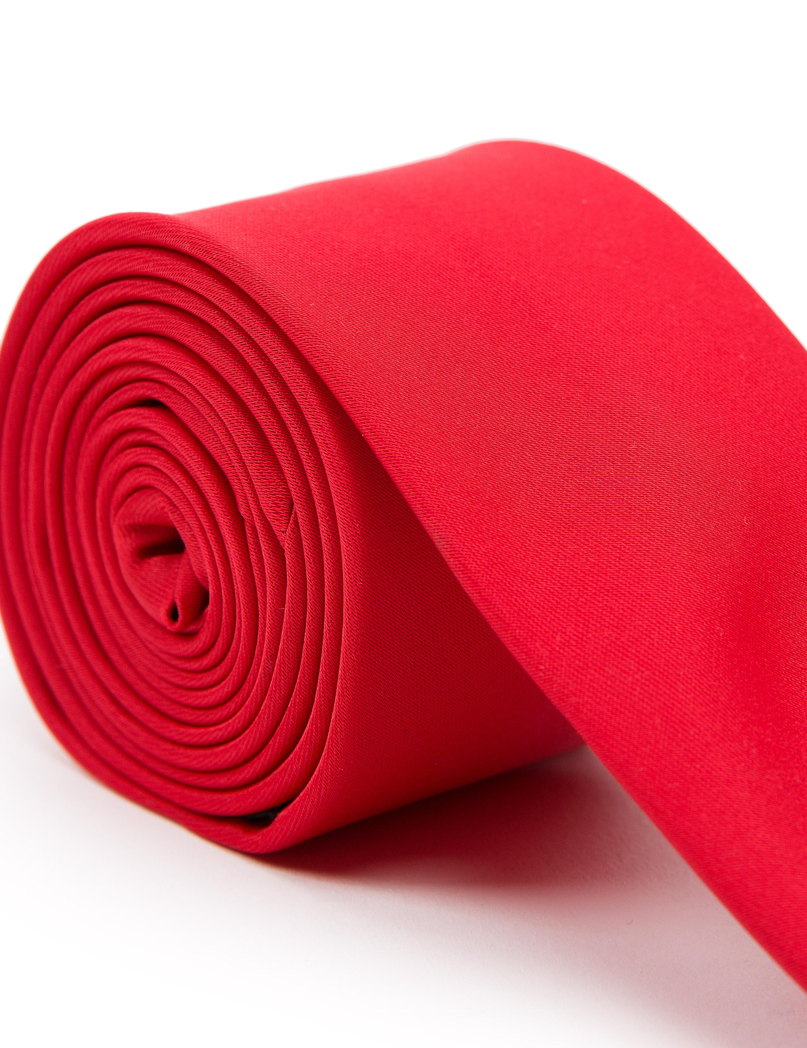 Kırmızı Kravat