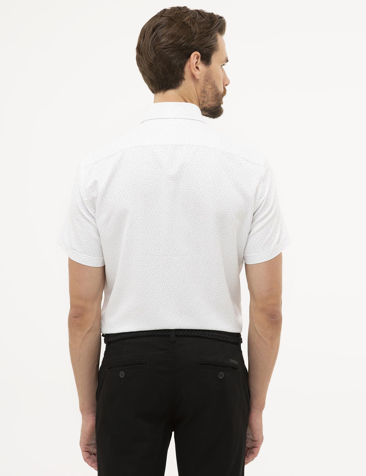 Beyaz Regular Fit Kısa Kollu Gömlek - 50227428007