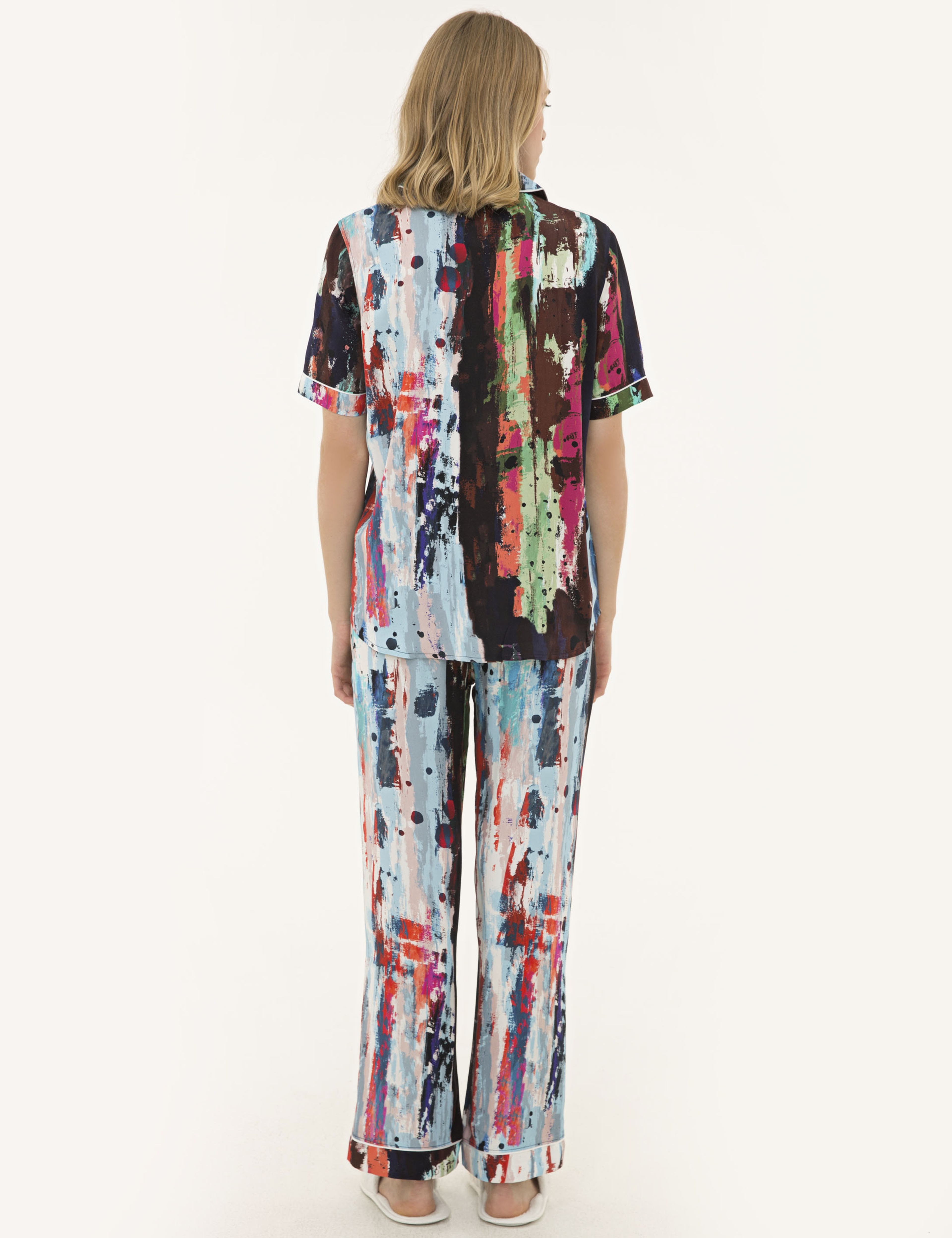 Çok Renkli Pijama Takımı - Image 4