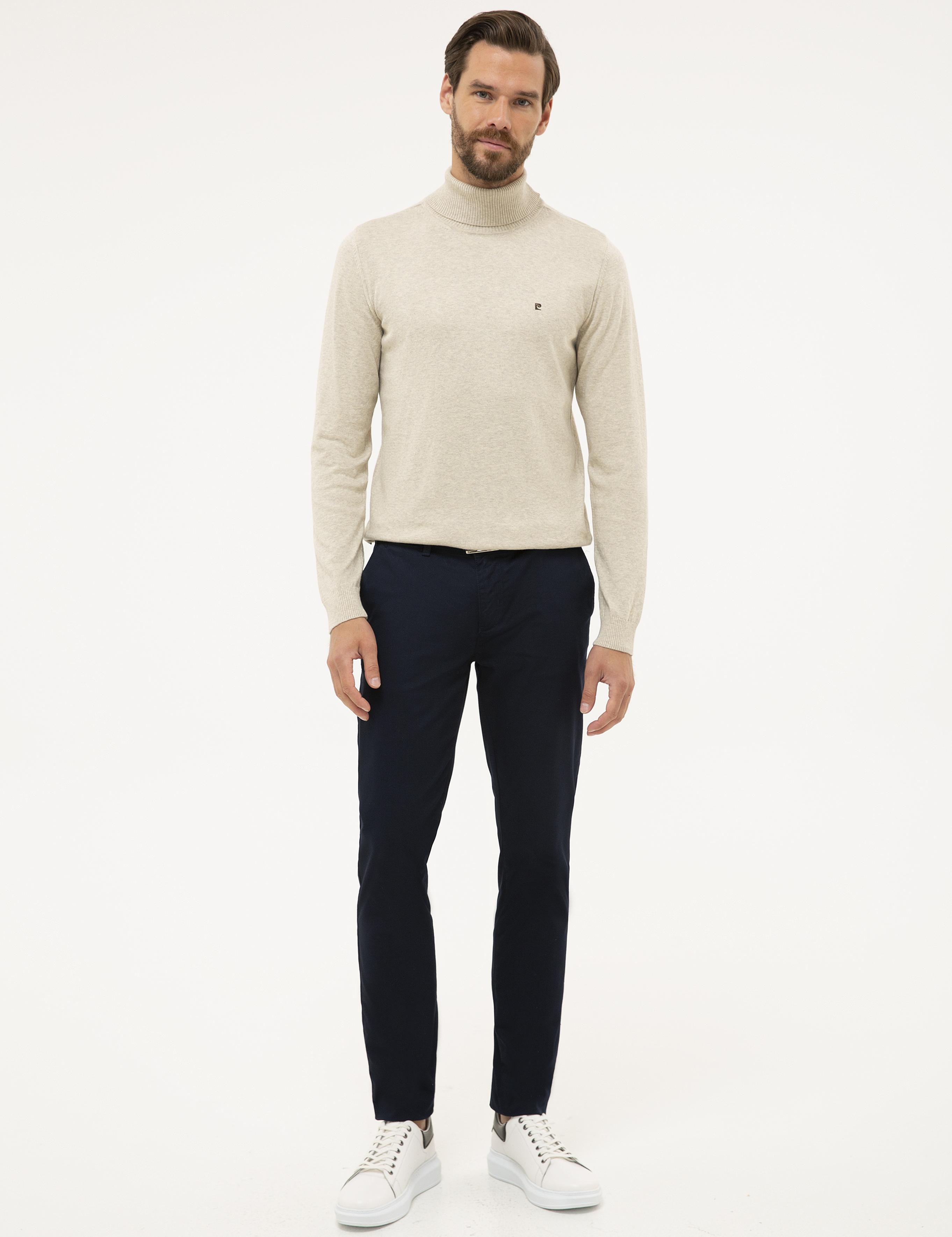 Kum Melanj Slim Fit Tam Balıkçı Yaka Basic Triko Kazak