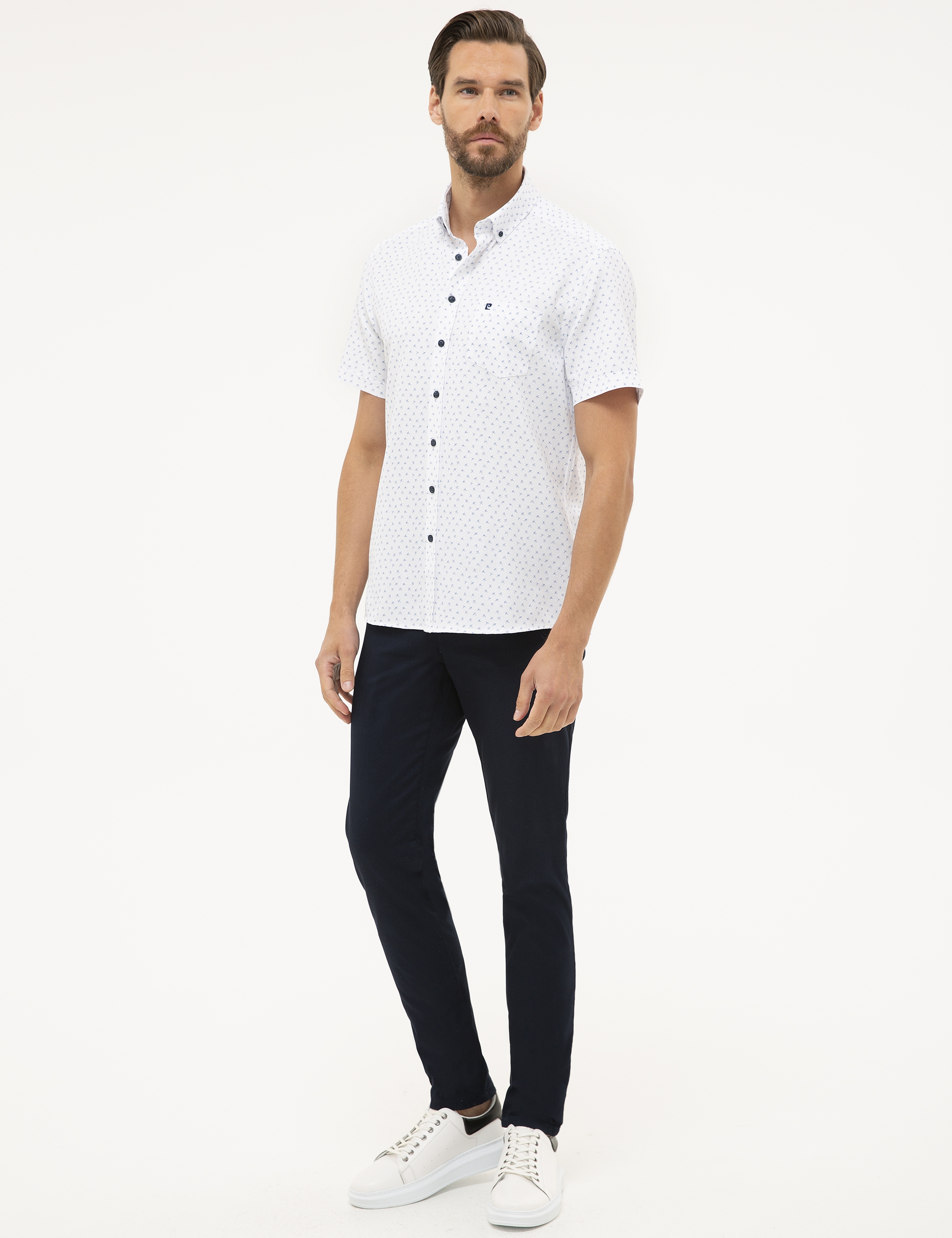 Lacivert Detaylı Beyaz Regular Fit Kısa Kollu Gömlek - Image 4