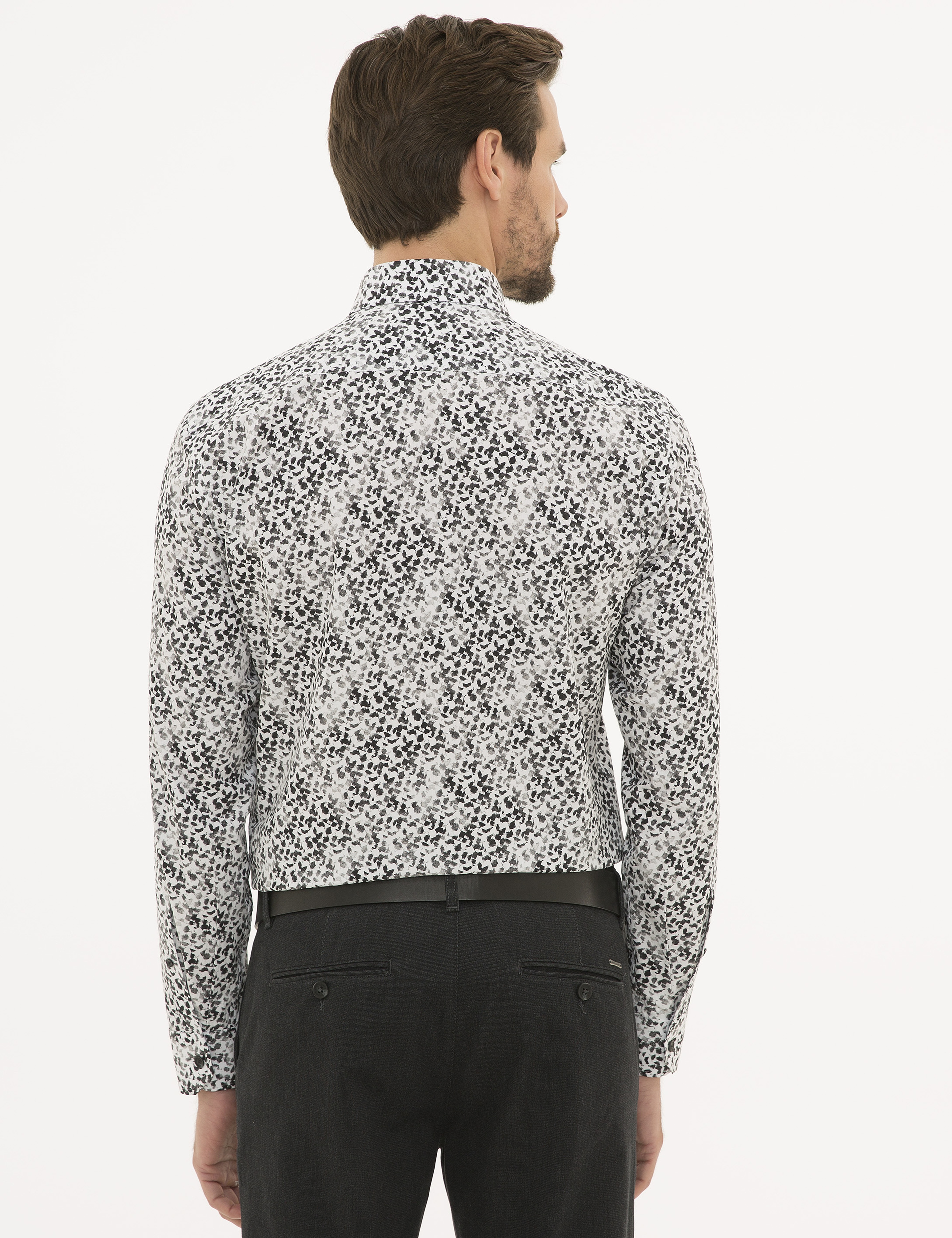 Beyaz Slim Fit Uzun Kollu Gömlek