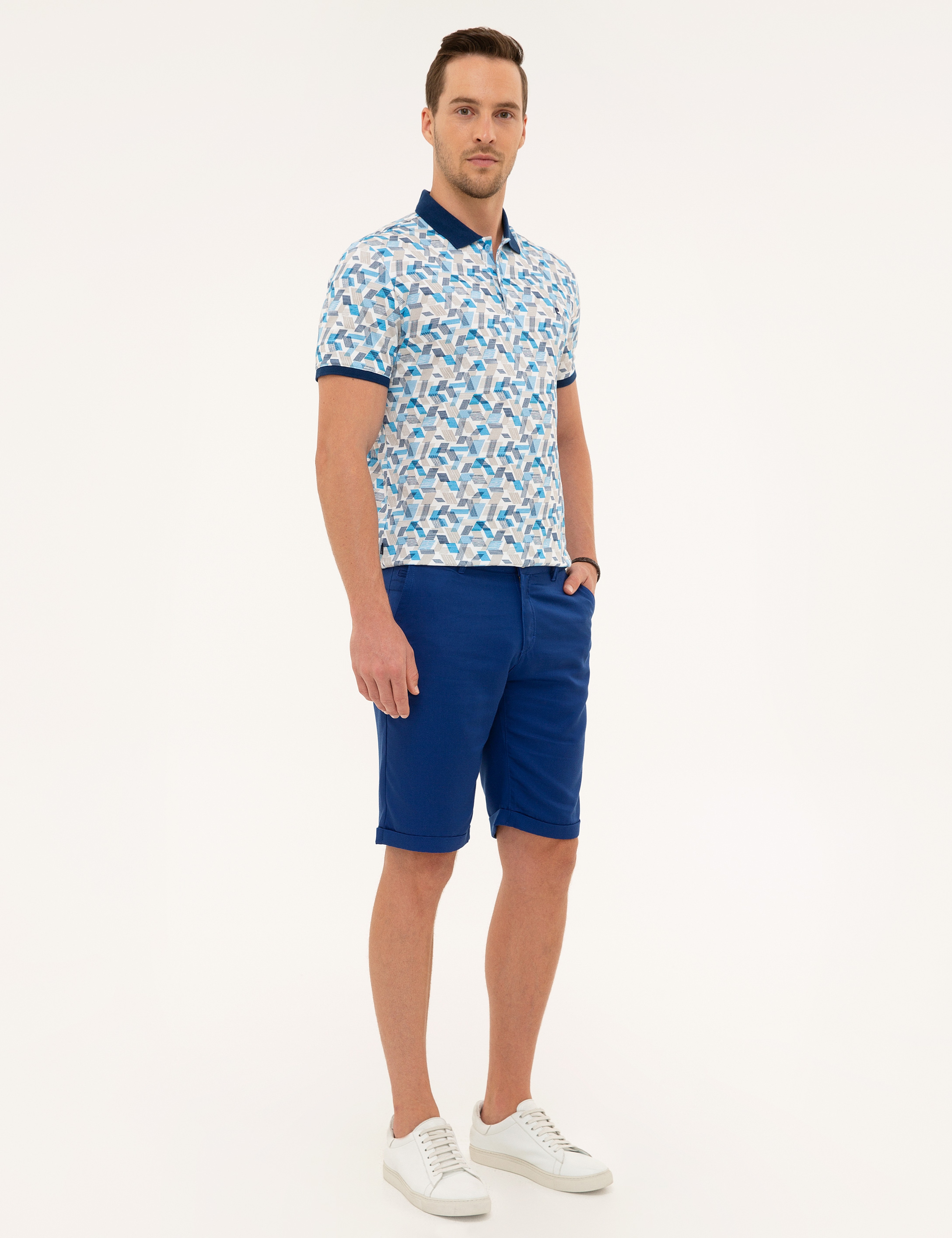 Saks Standart Fit Bermuda Şort