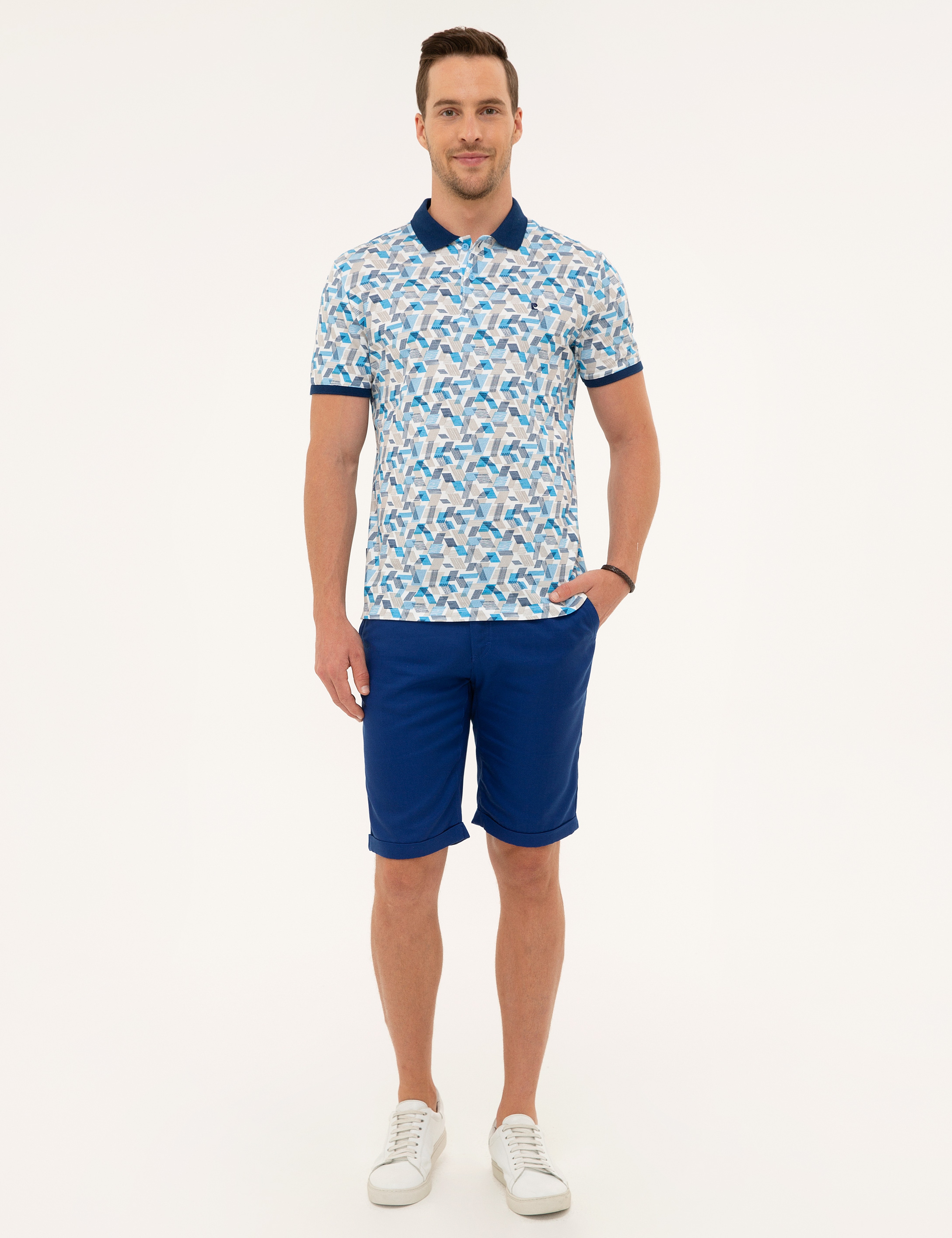 Saks Standart Fit Bermuda Şort - Image 1