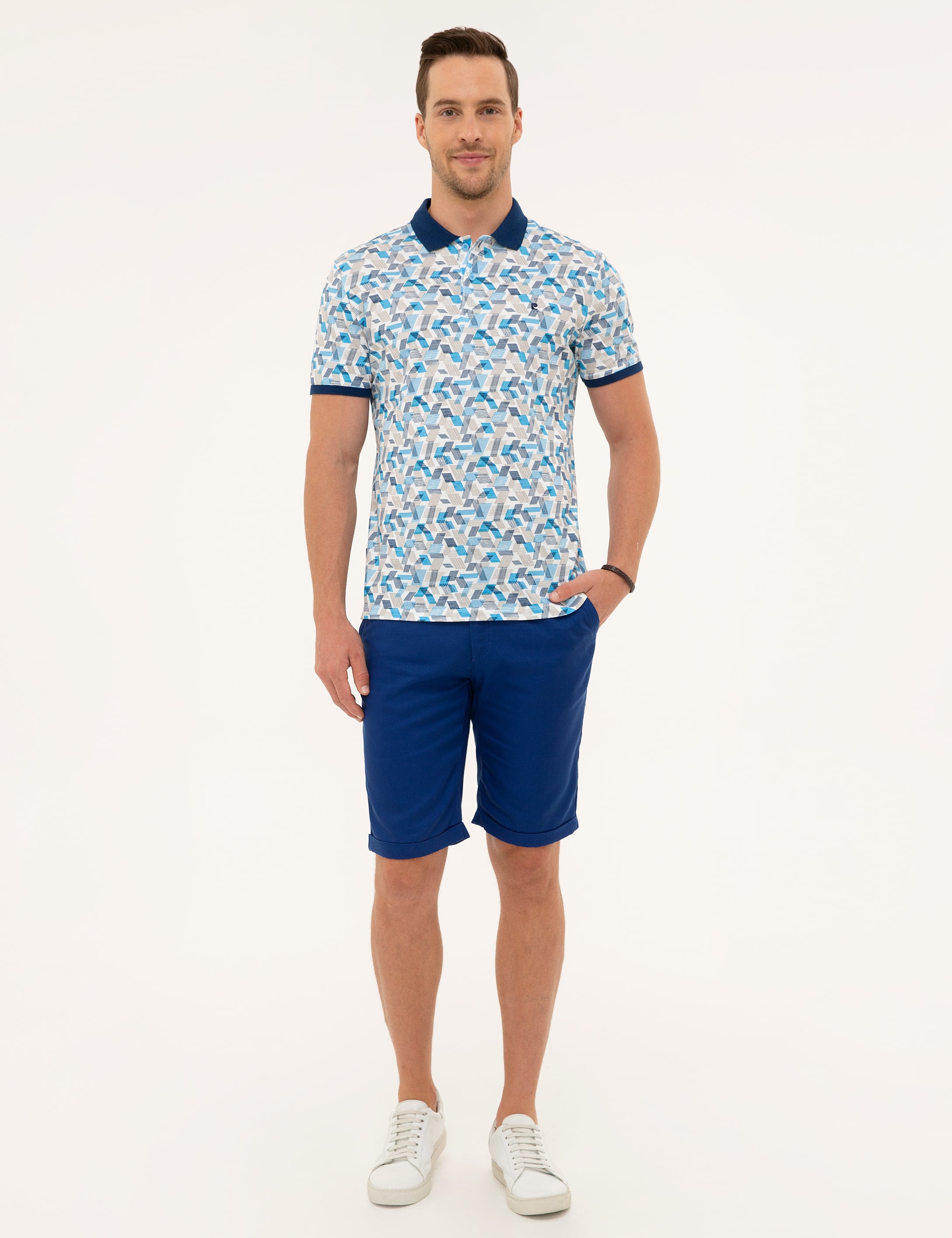 Saks Standart Fit Bermuda Şort